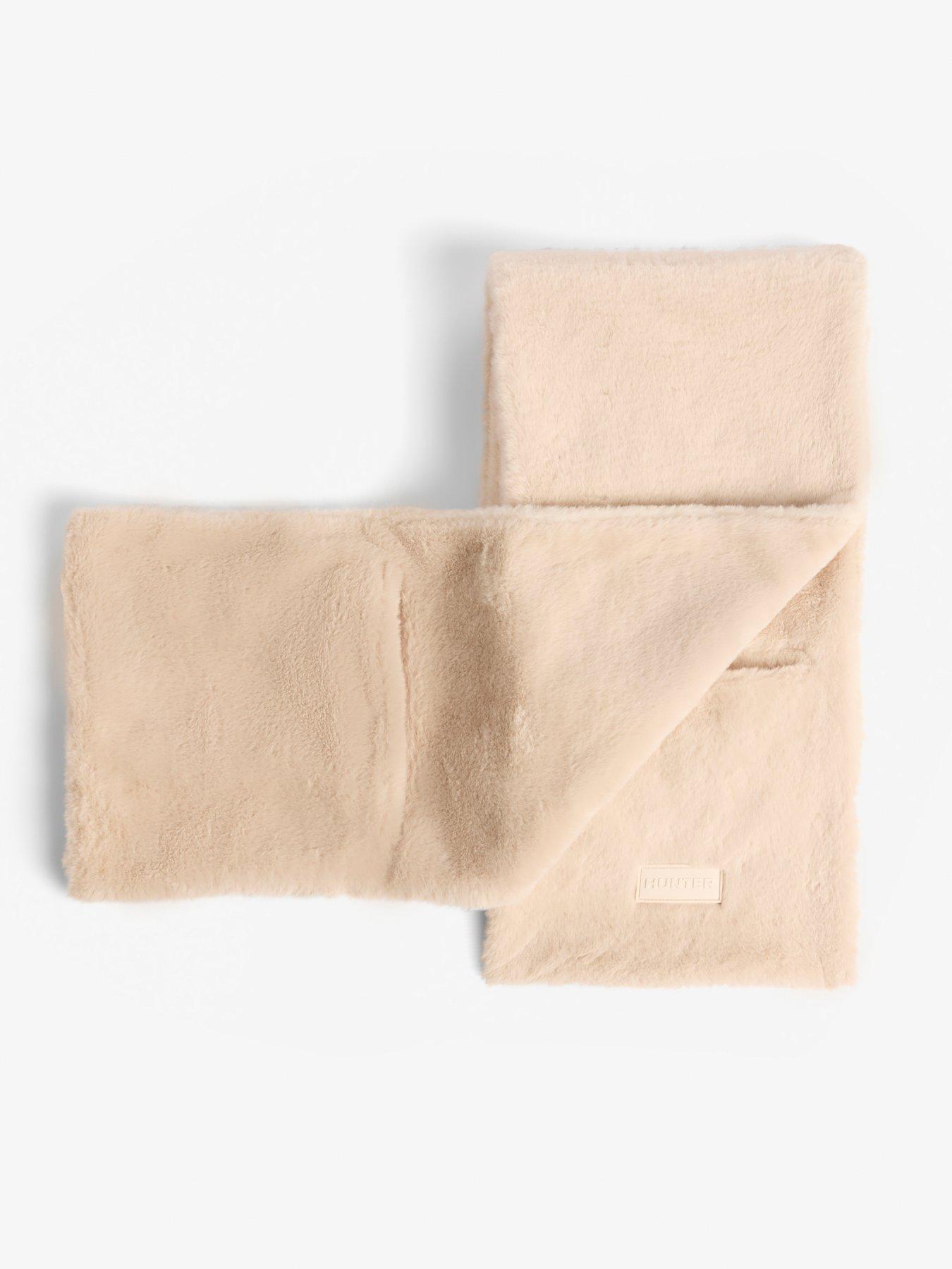 Image 2 of 3 of Hunter Sherpa Scarf/Mittens Box Set - Beige