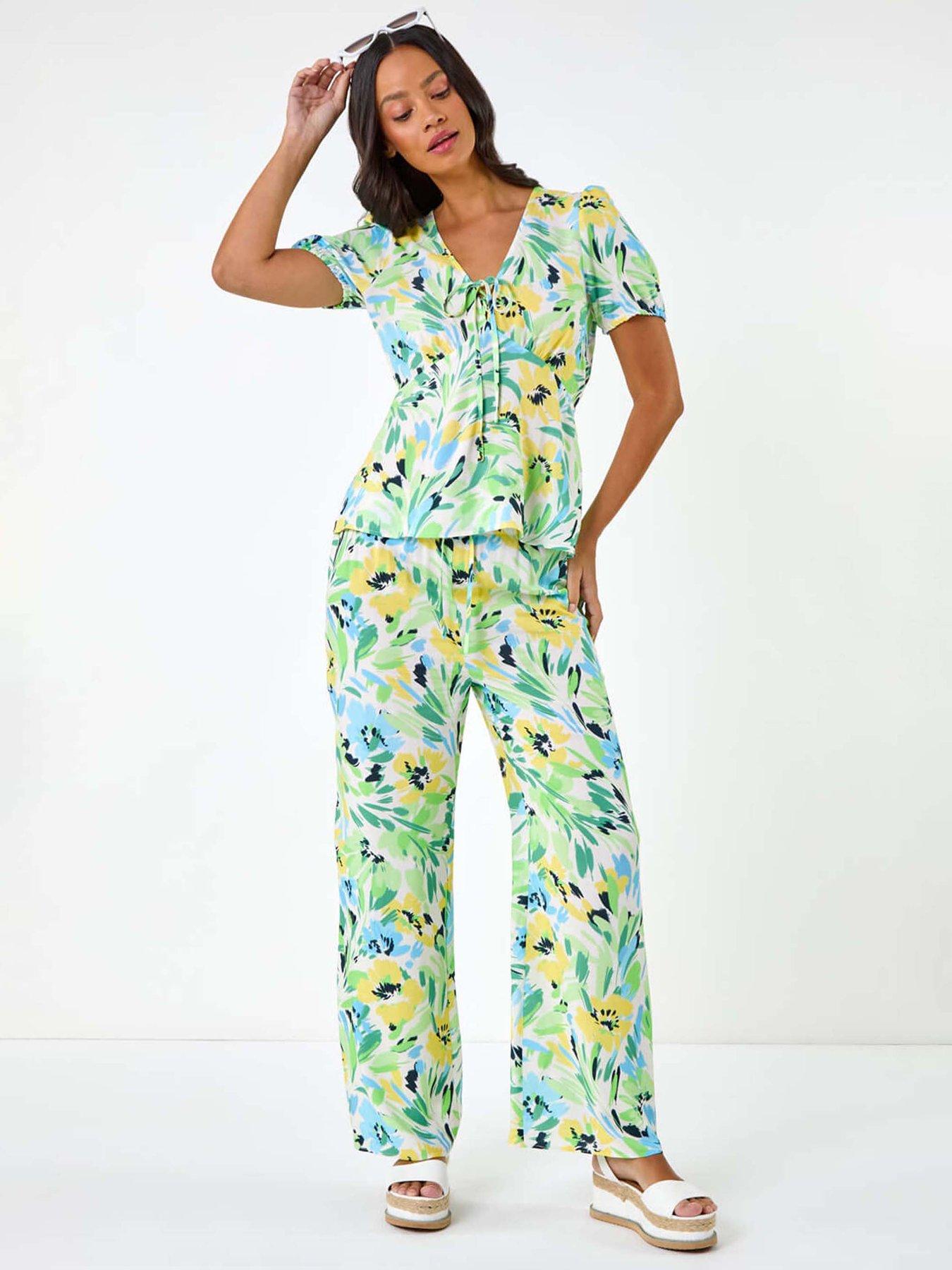 Image 3 of 5 of Roman Dusk Floral Motif Tie Top - White