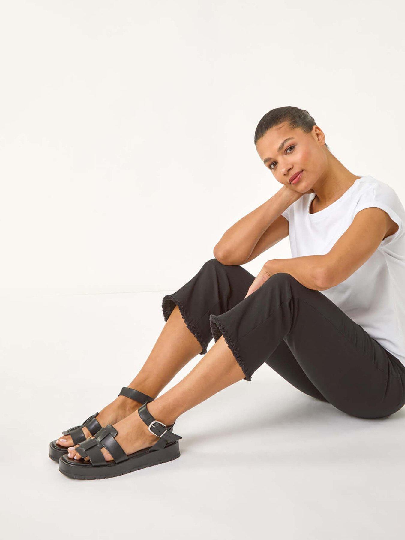 undefined Trim Flared Cropped Stretch Trousers - Black