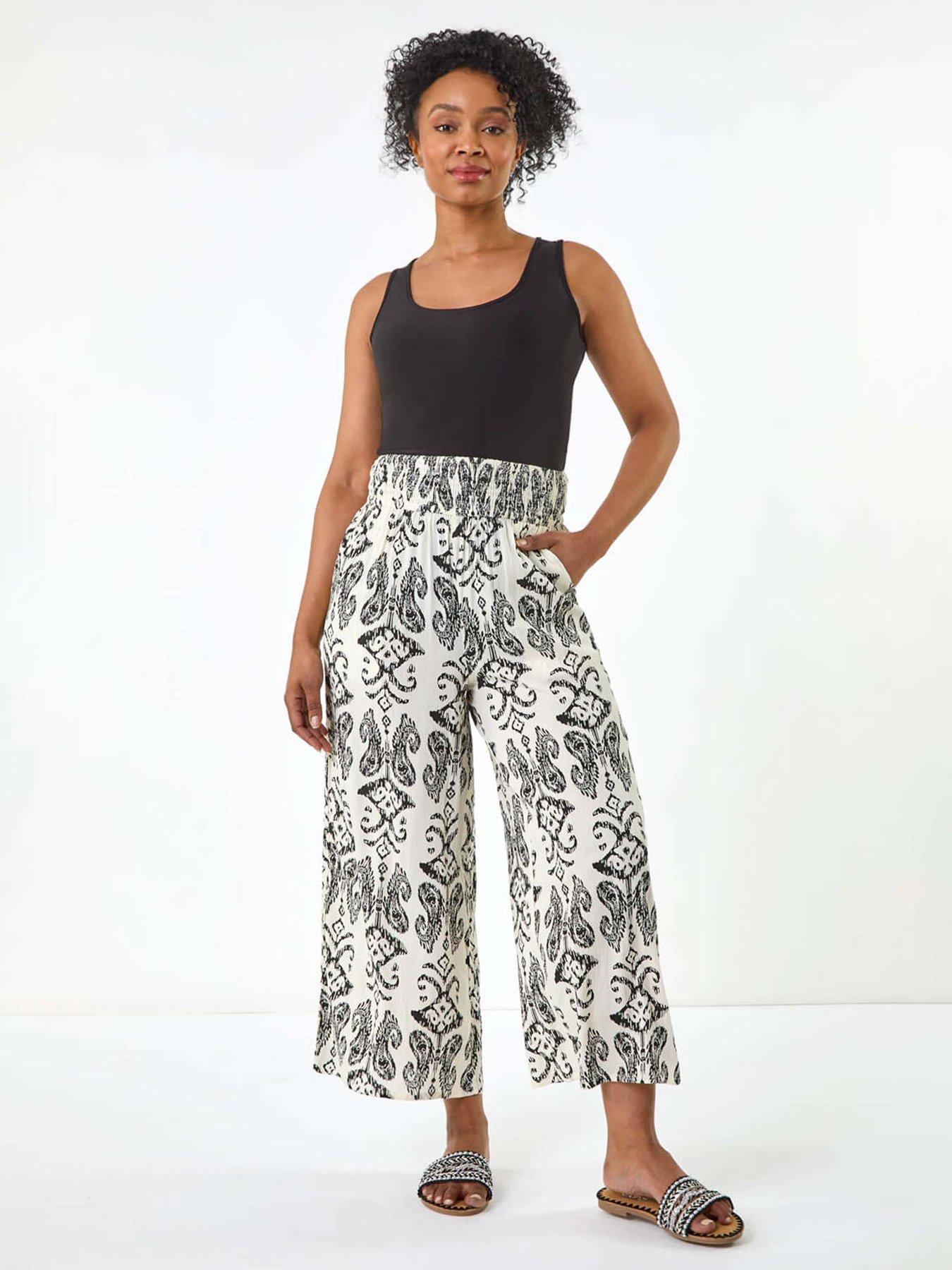 Image 3 of 5 of Roman Petite Print Shirred Cropped Trouser - White