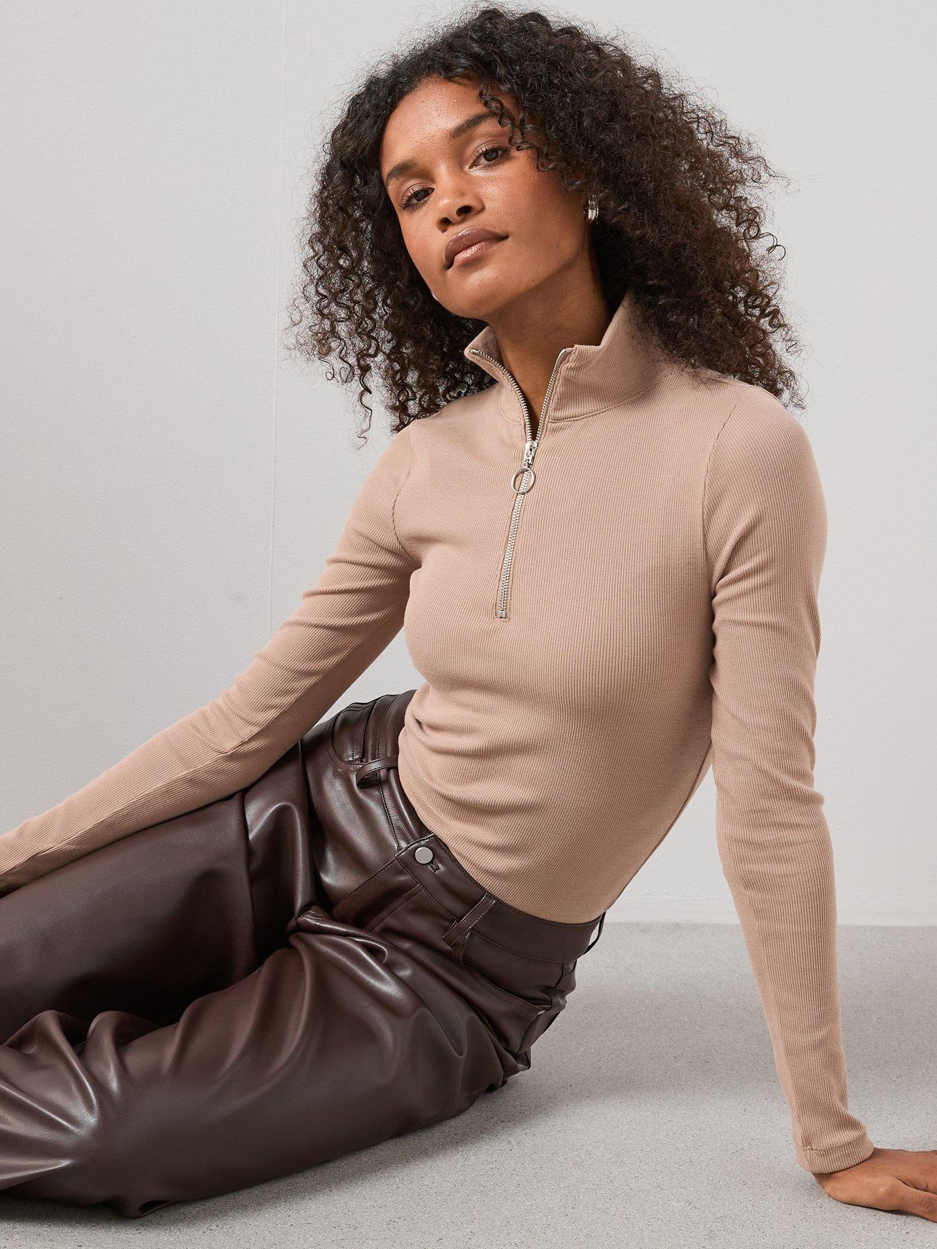 Image 4 of 7 of The Very Collection Ribbed Half Zip Top - Brown