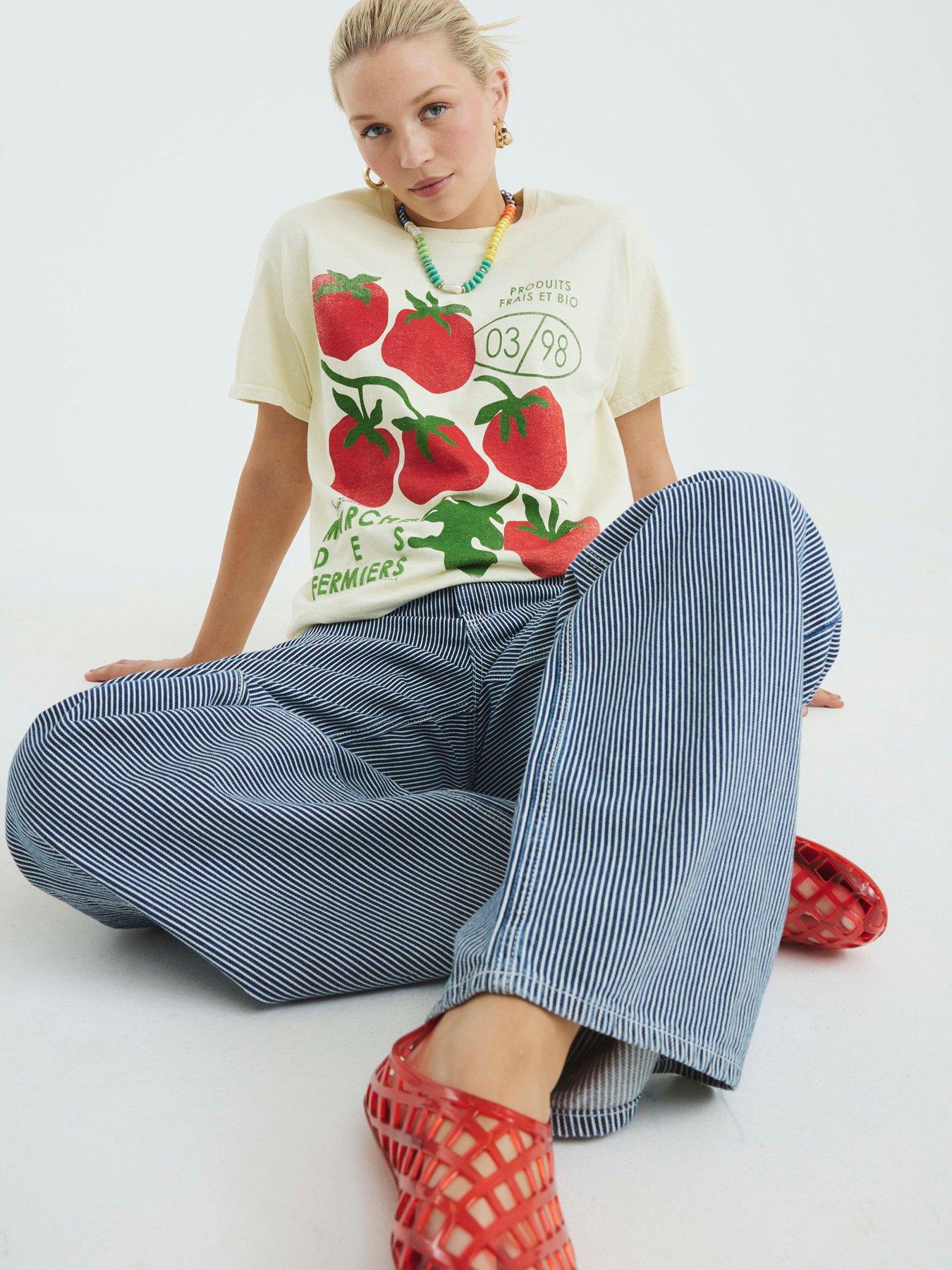 Image 4 of 4 of River Island Short Sleeve Sketchy Tomato T-Shirt - Yellow