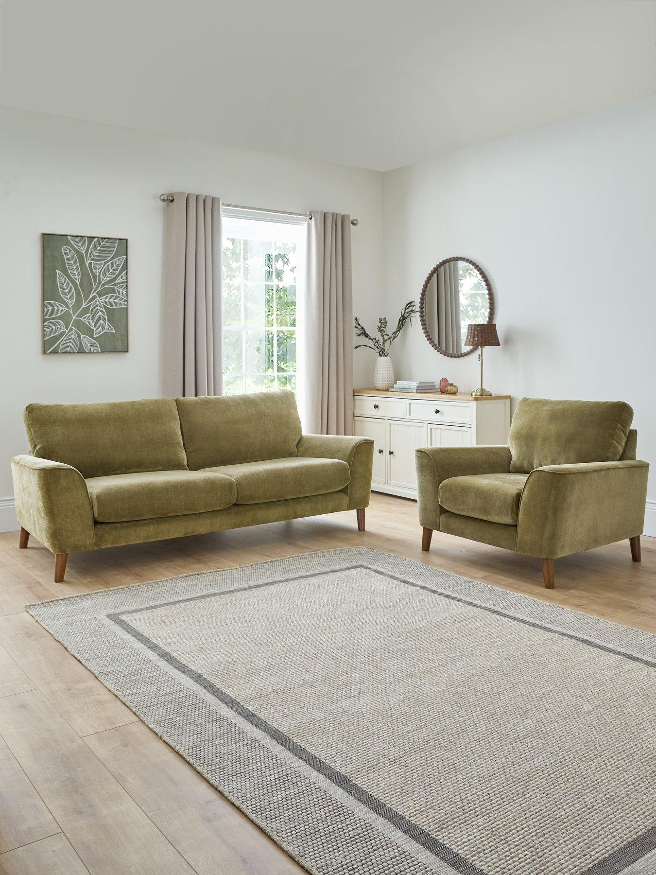 The Very Collection Aiyanna 3 + Chair