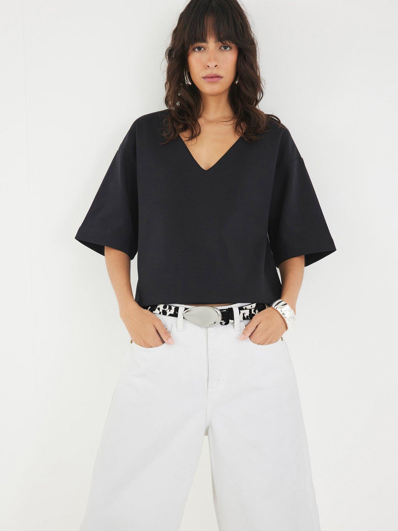 undefined Short Sleeve V-Neck Interlock T-Shirt - Black