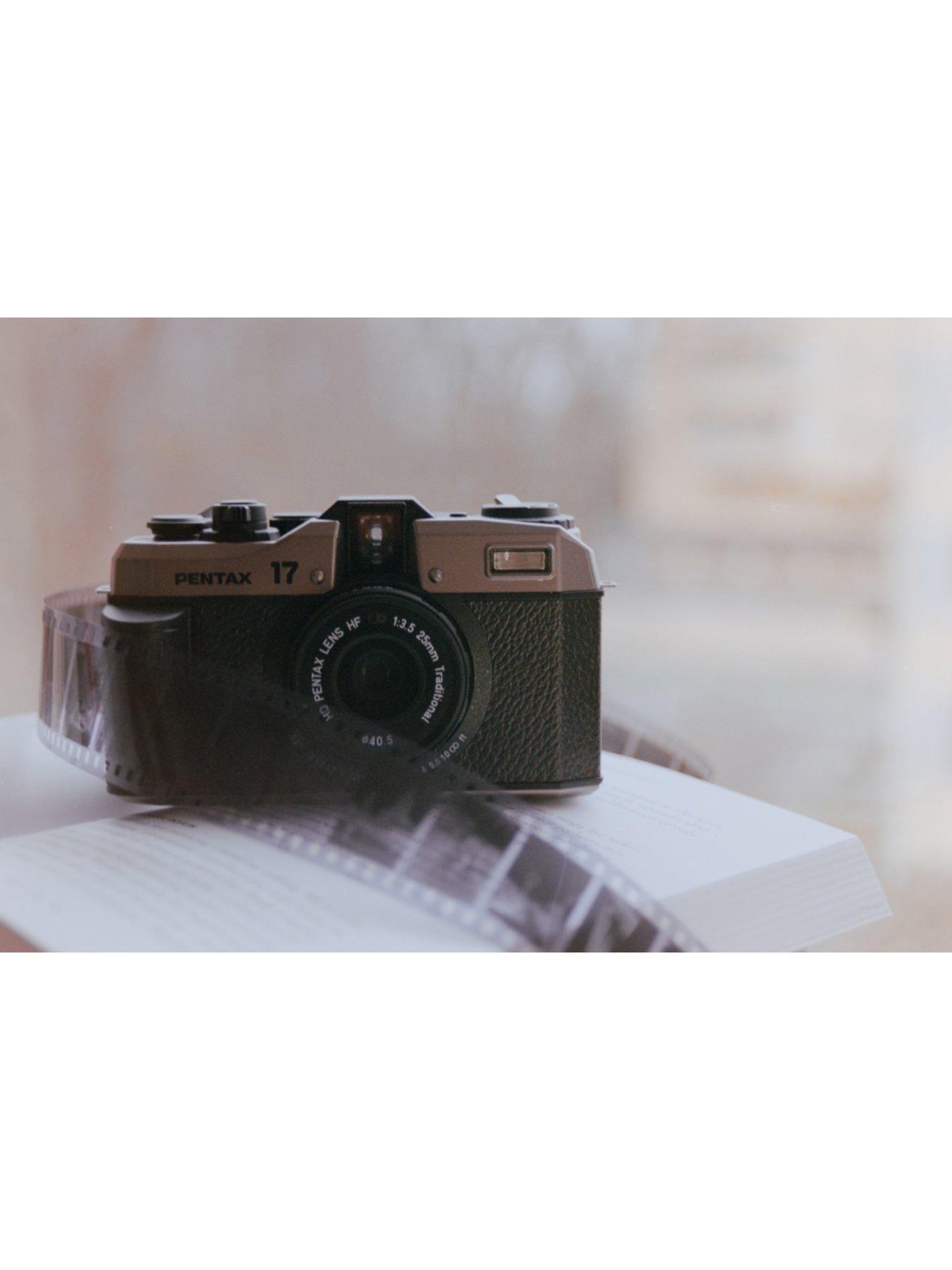 PENTAX 17 Film Camera - Dark Silver - Camera + 1x 36 Exposure 35mm