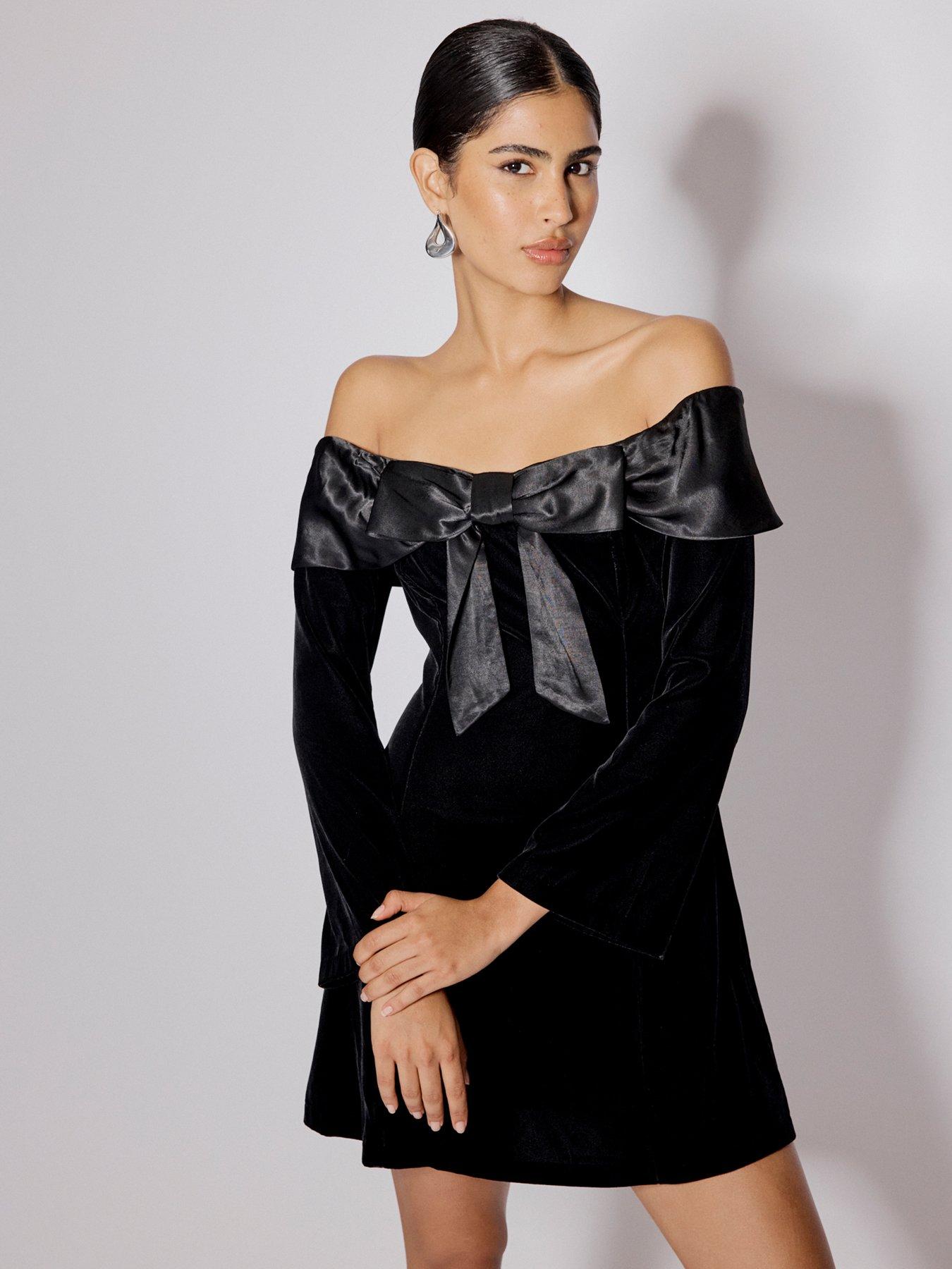 princess polly baby blue dress EUNBI PLEAT-DETAIL DRESS IN BLACK