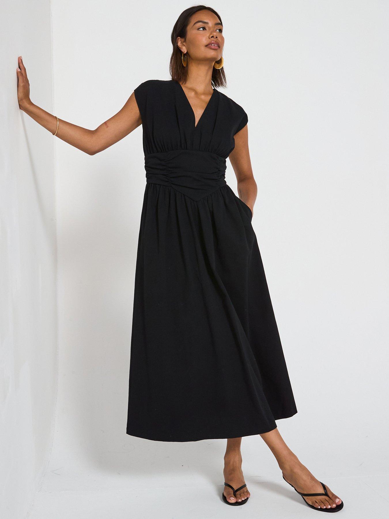 undefined Shirred Waist V-Neck Midaxi Dress - Black