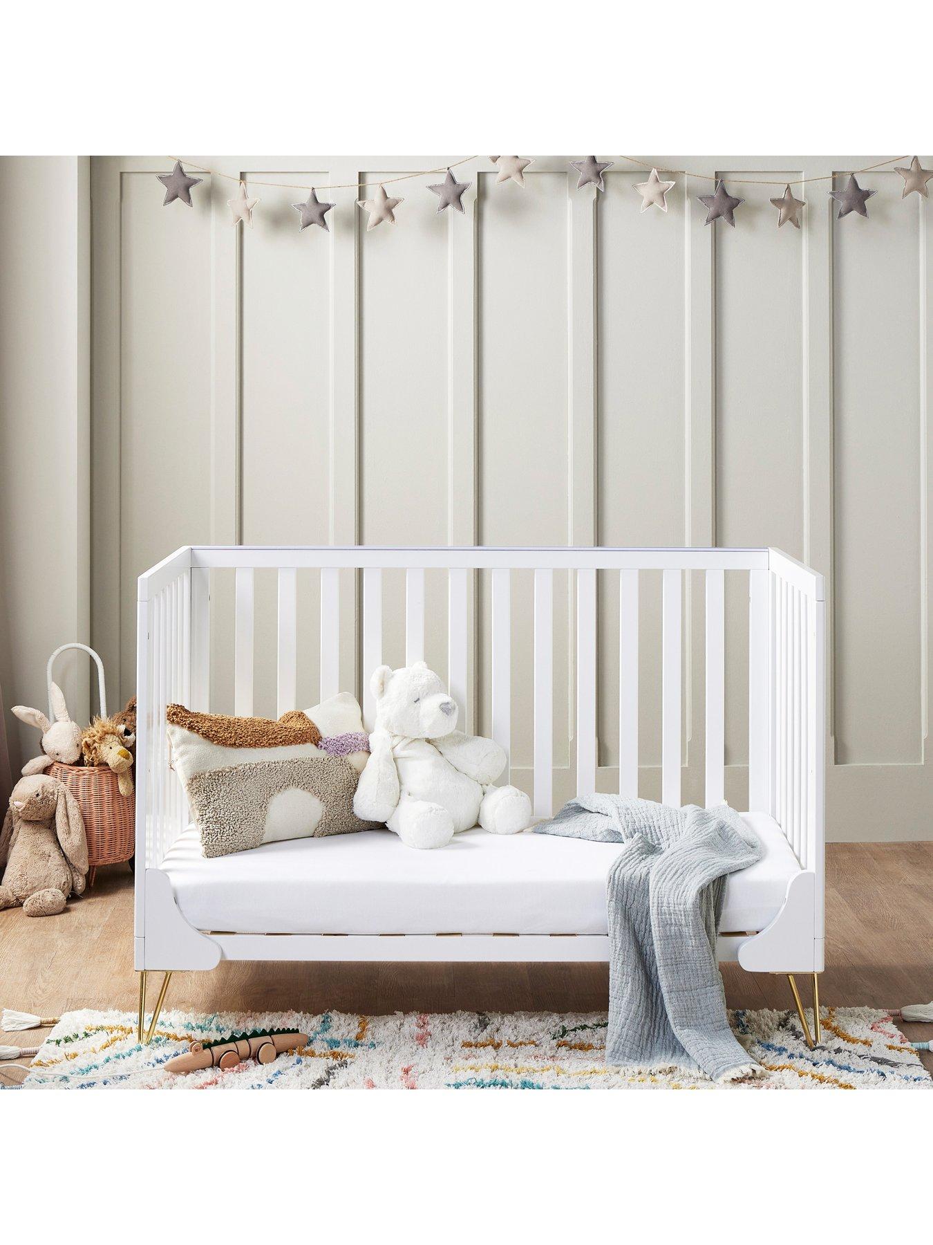 Image 3 of 5 of Babymore Kimi Cot Bed - White