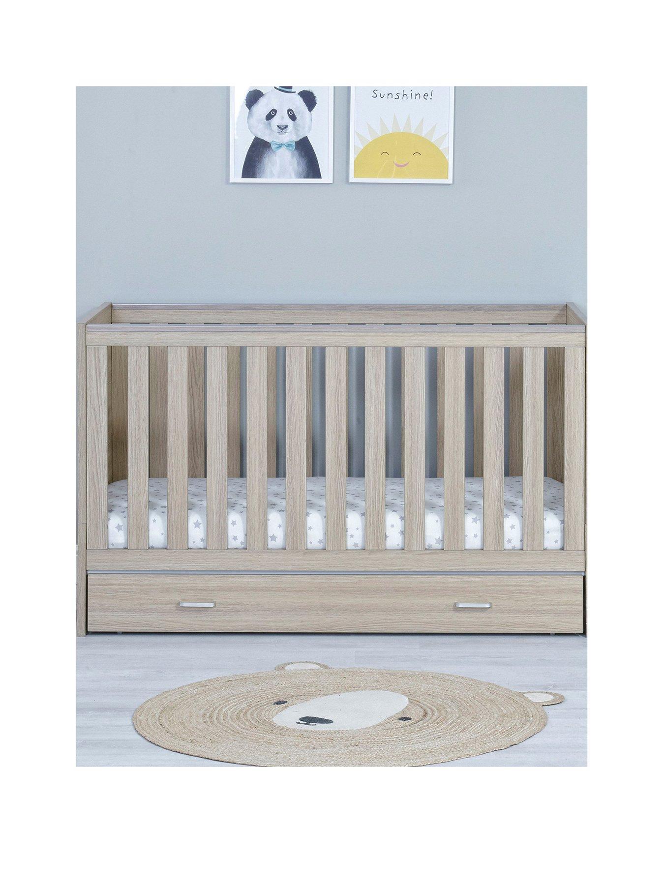 Image 3 of 5 of Babymore Veni 2 Piece Room Set with Drawer - Oak