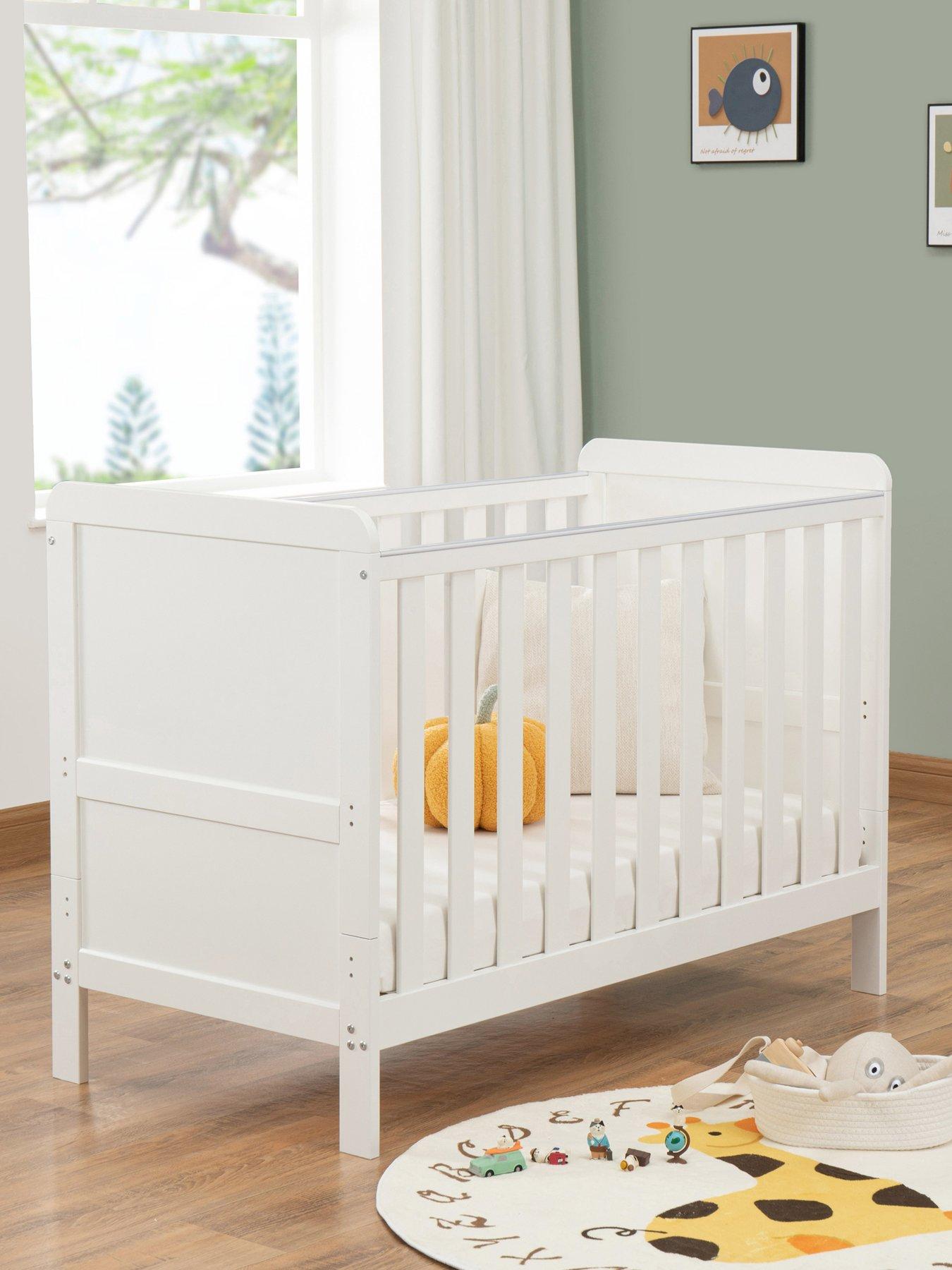 Babymore Caro Urban Mini Cot Bed - White