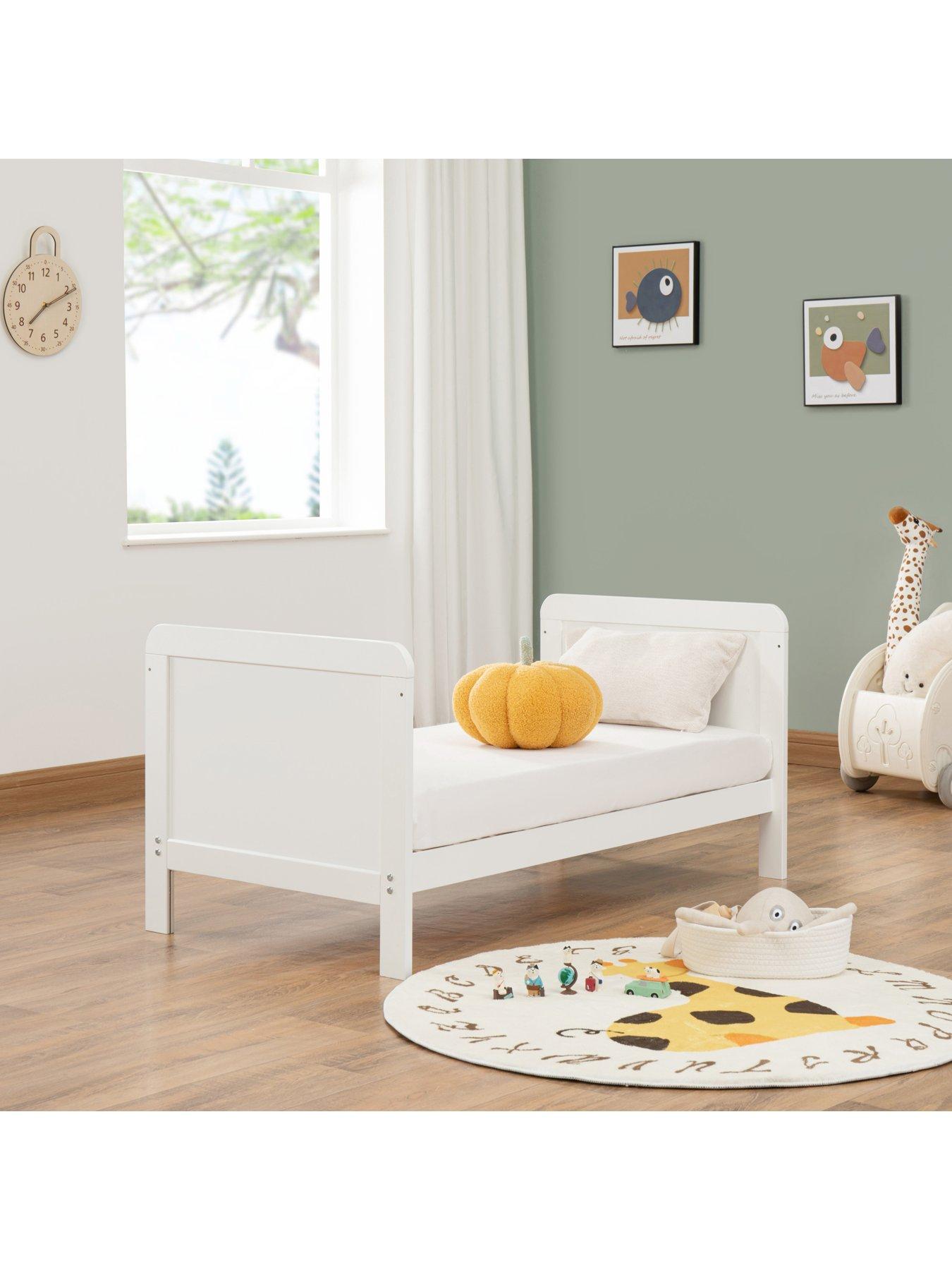 Image 3 of 7 of Babymore Caro Urban Mini Cot Bed - White