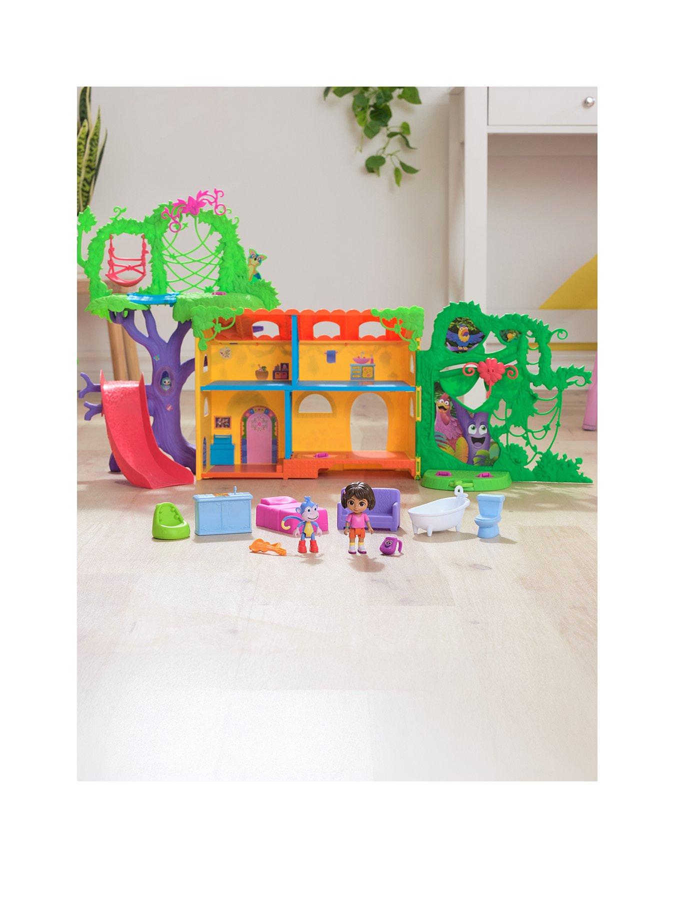 Image 1 of 7 of Dora the Explorer Castia Play Set