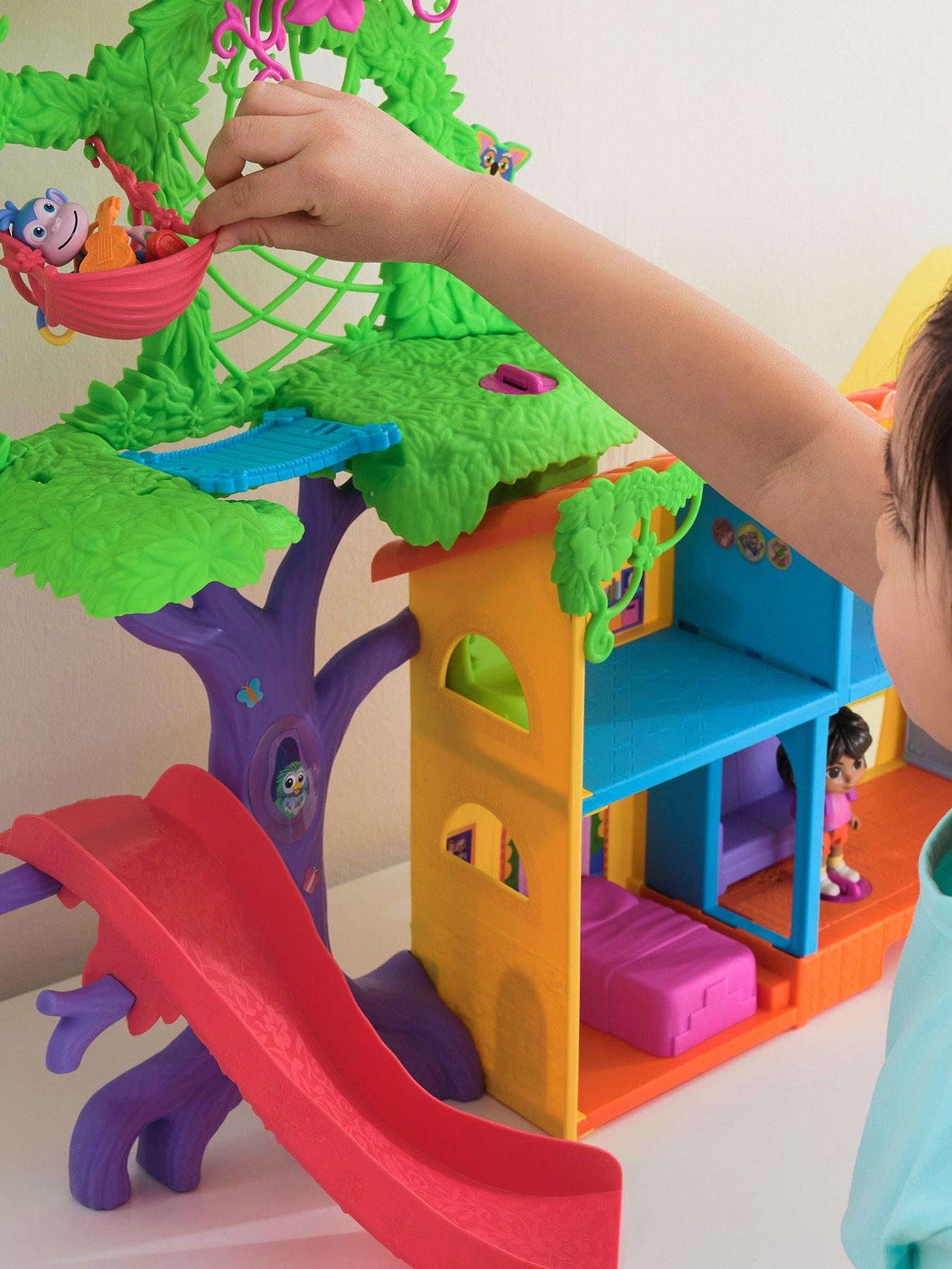 Image 4 of 7 of Dora the Explorer Castia Play Set