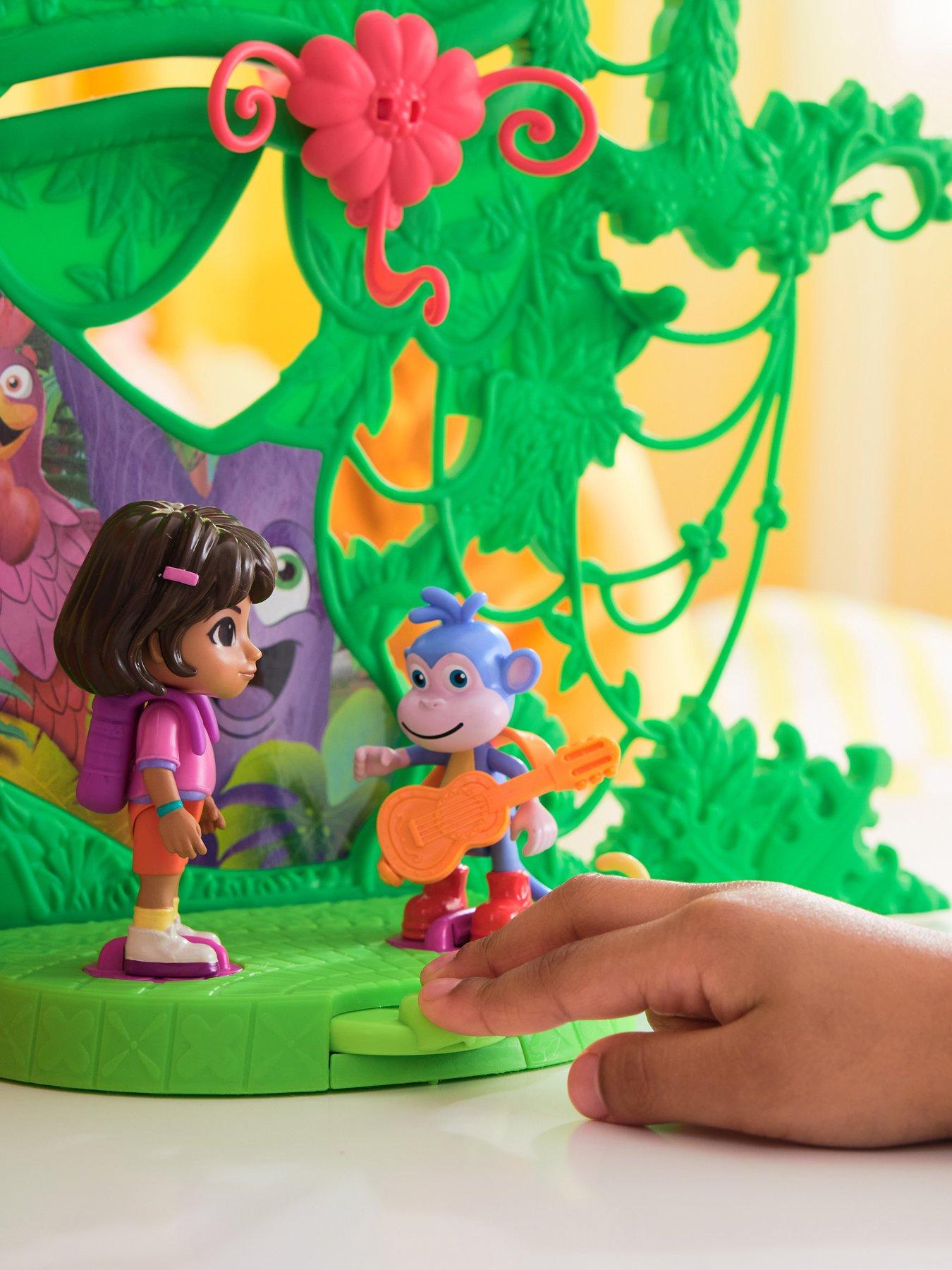 Image 5 of 7 of Dora the Explorer Castia Play Set