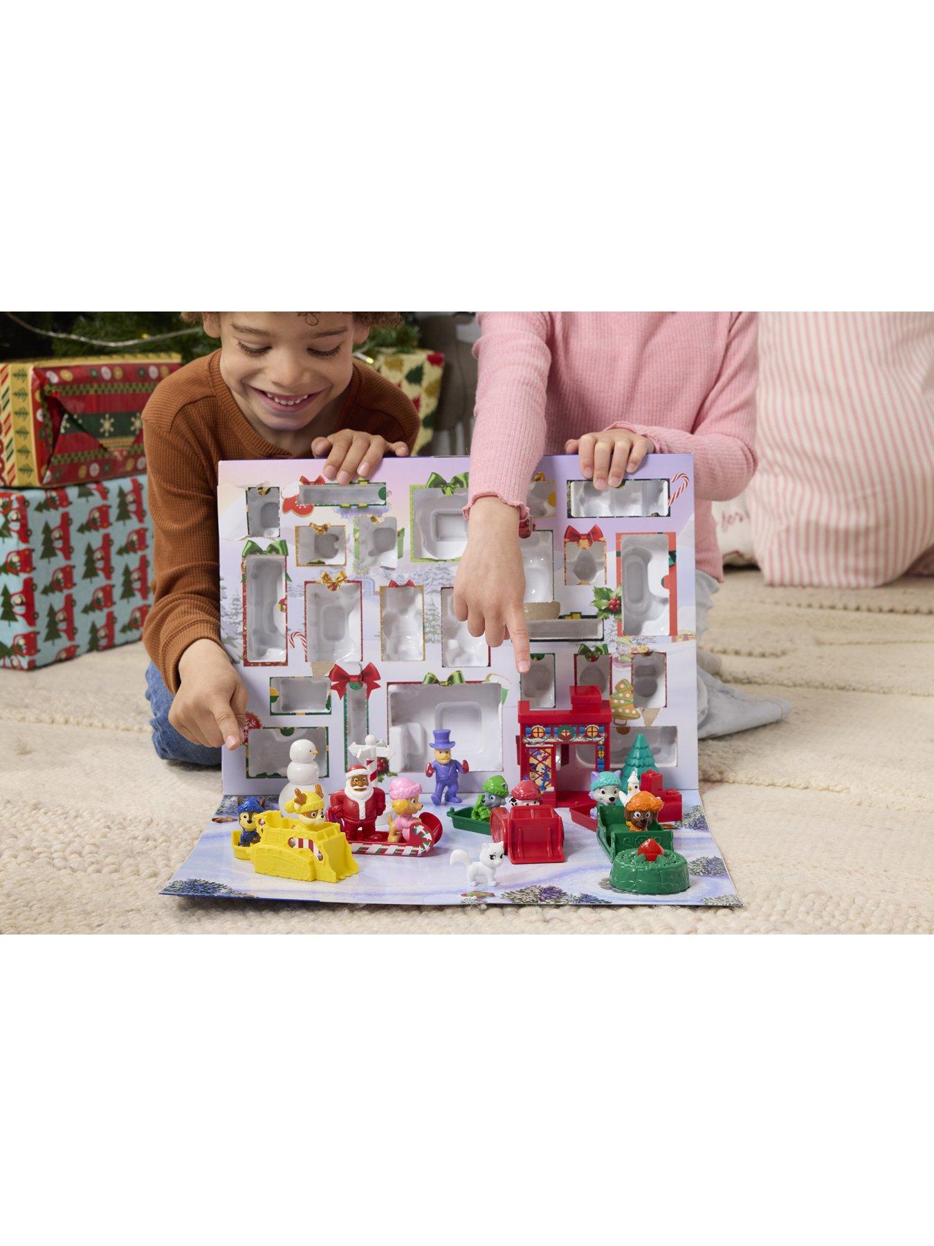 Image 6 of 7 of Paw Patrol PAW - Holiday Special Advent Calendar
