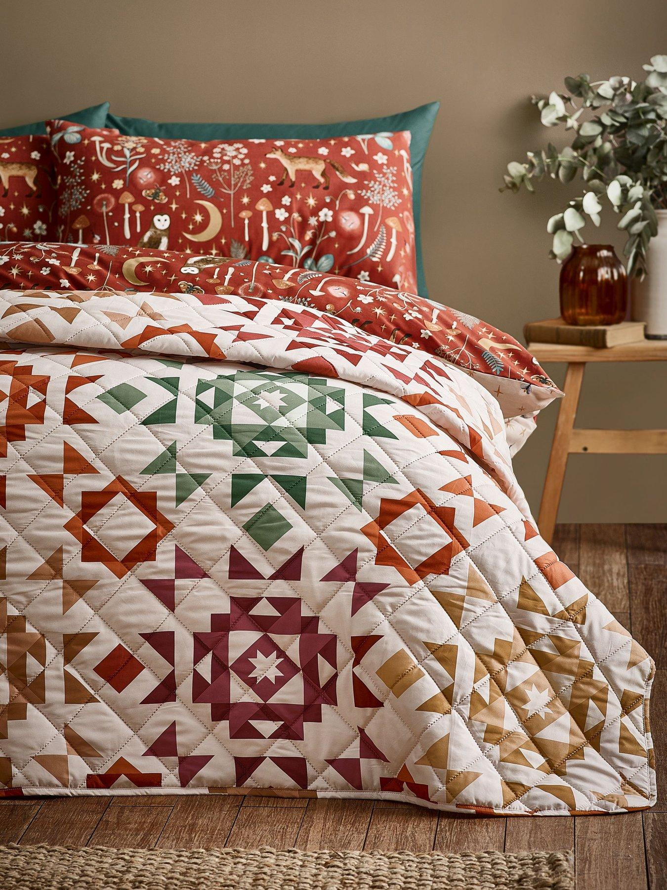 Catherine Lansfield Autumn Patchwork Bedspread- 220x230cm
