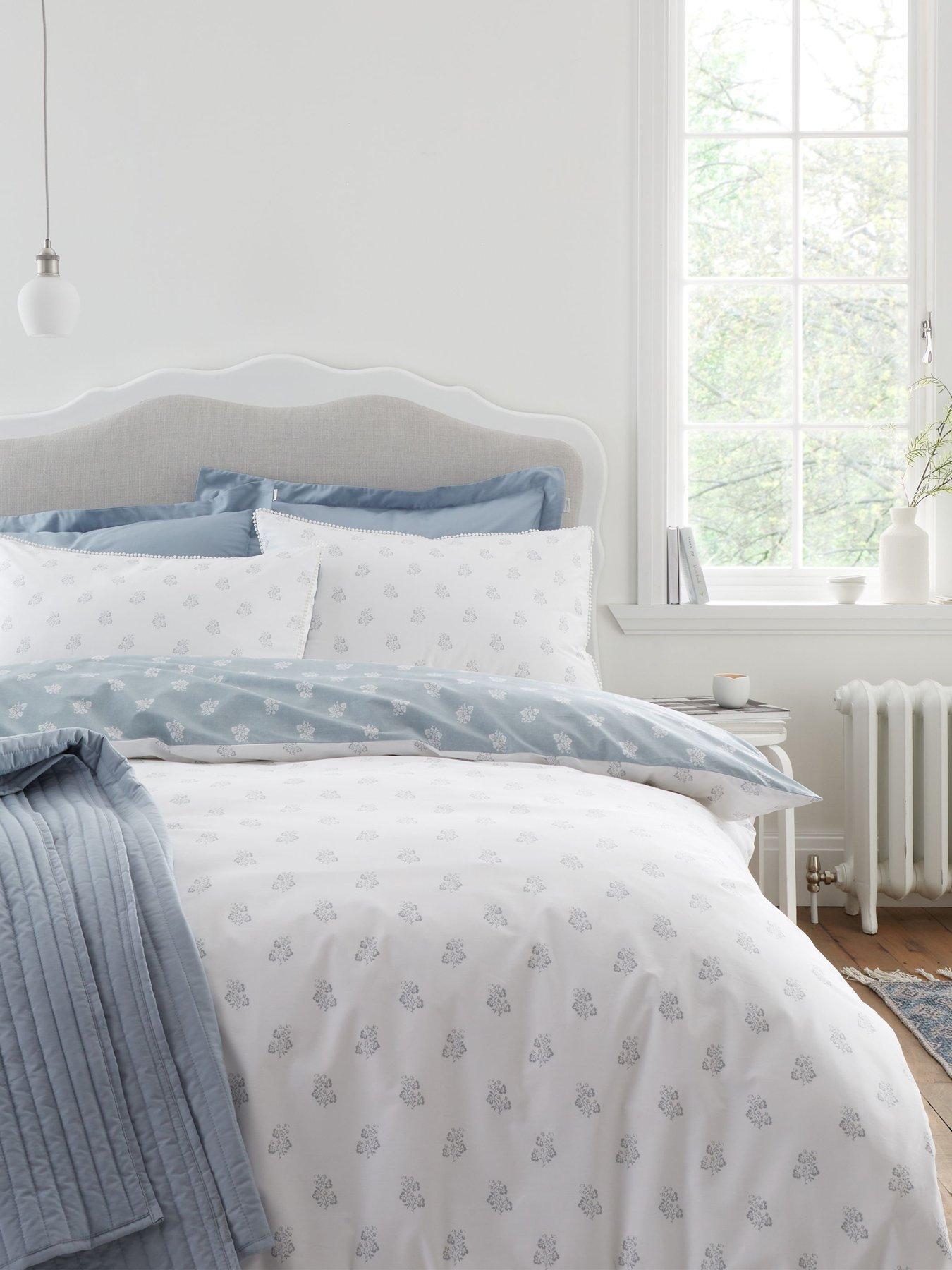 Bianca Esme Floral 200 Thread Count Cotton Reversible Duvet Set White Blue