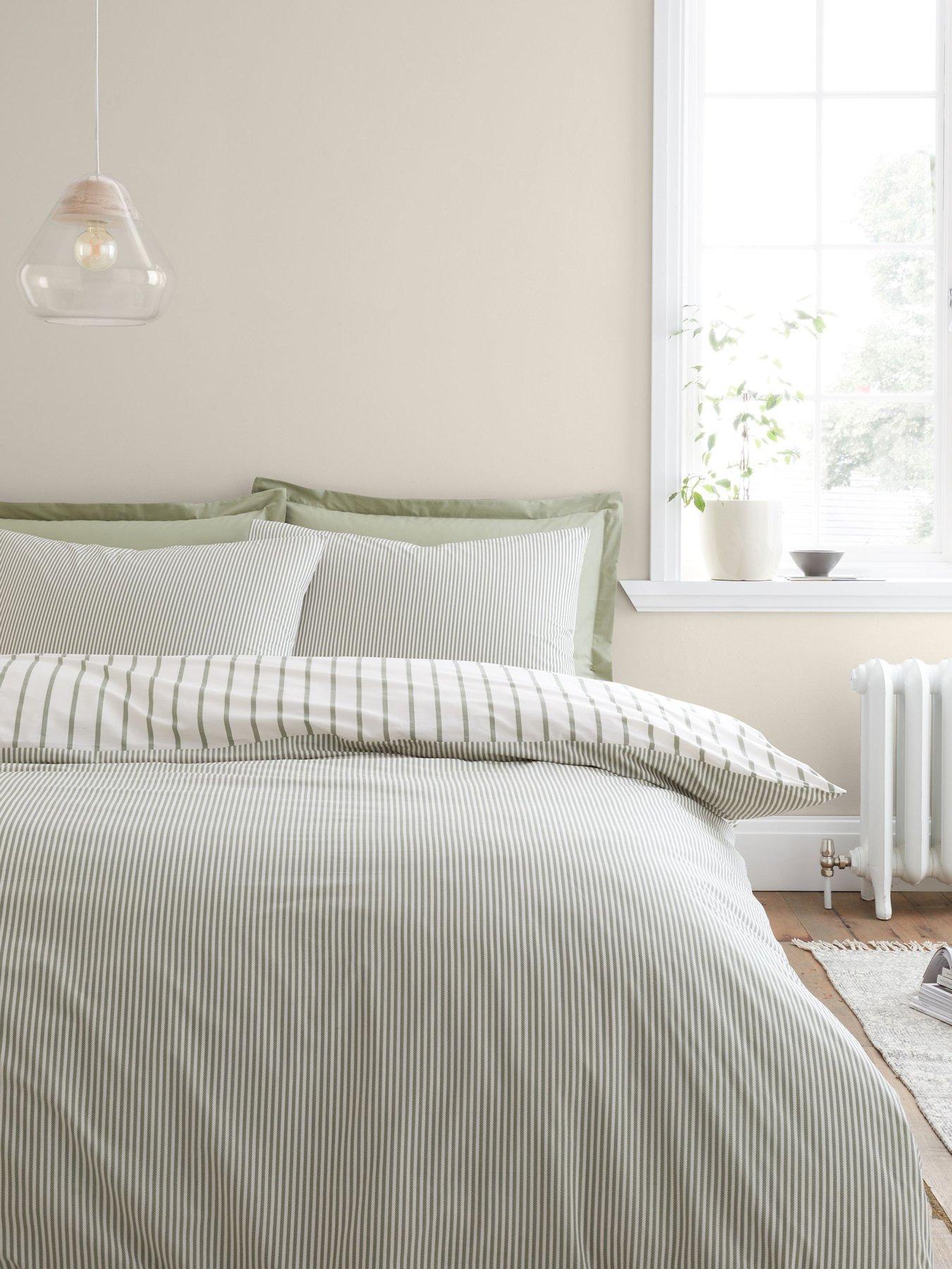 Image 4 of 7 of Bianca Hampton Stripe 200 Thread Count Cotton Reversible Duvet Set Green