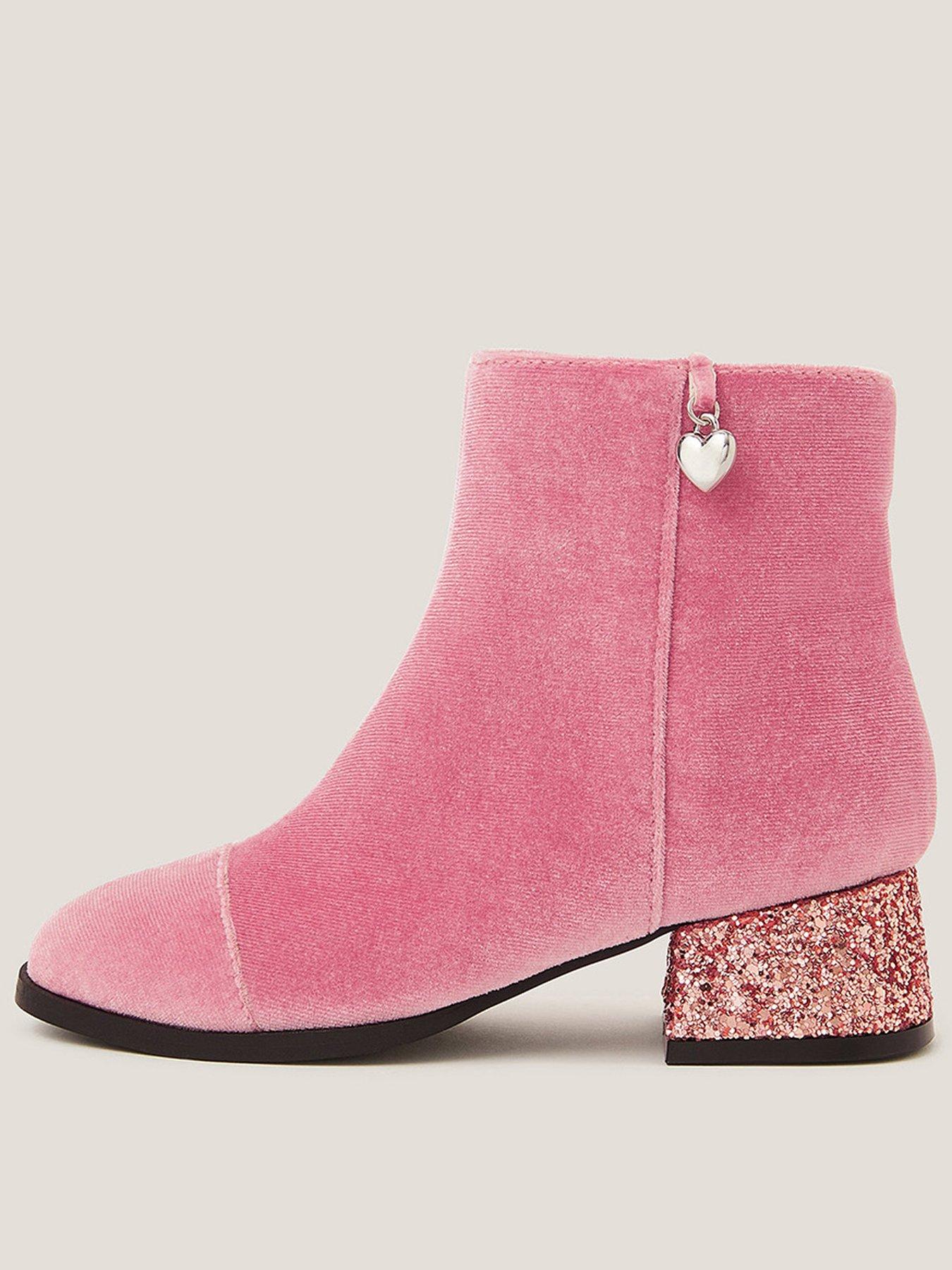 undefined Girls Velvet Charm Boots - Pink