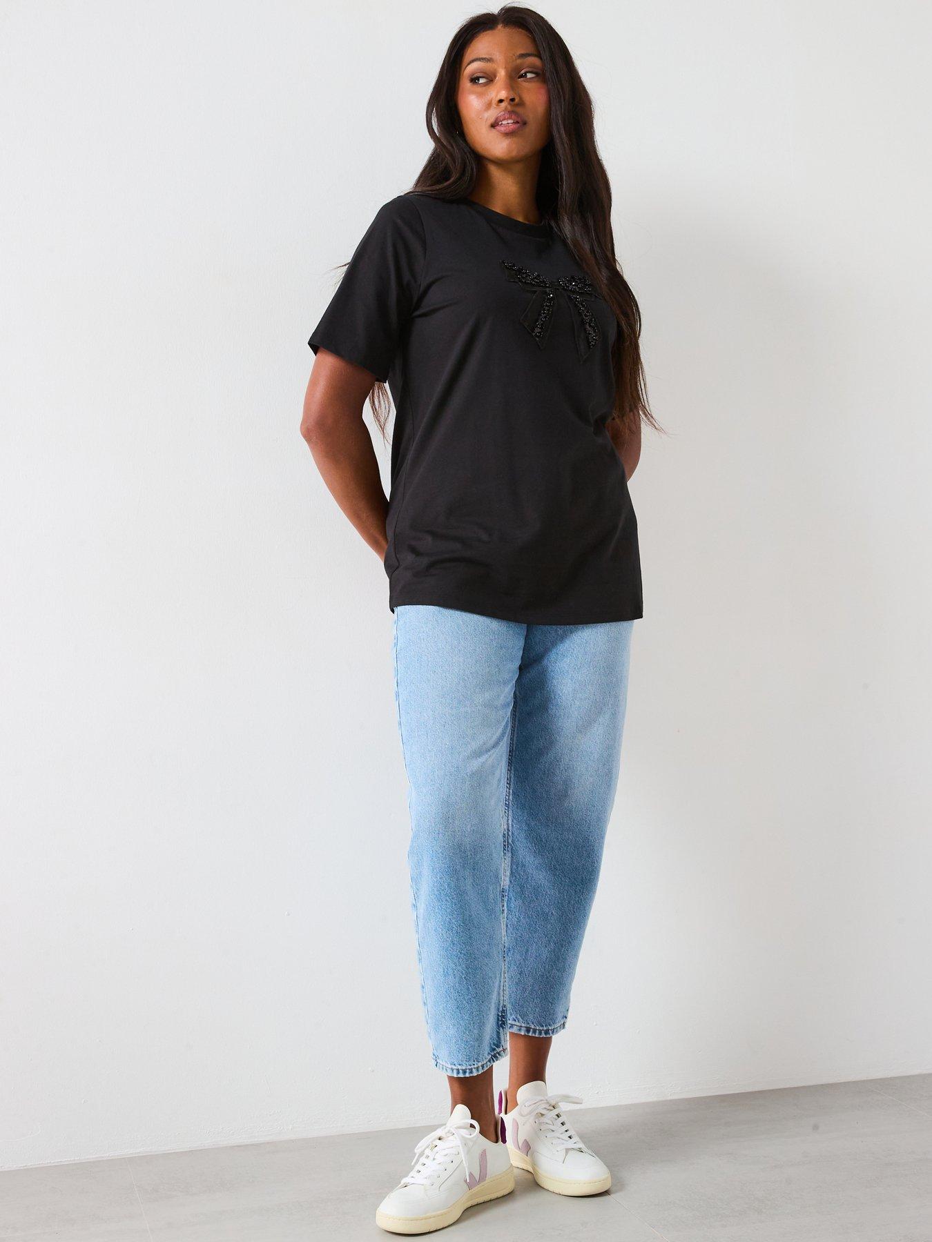 Image 5 of 6 of V by Very Curve Embellished Bow T-Shirt - Black