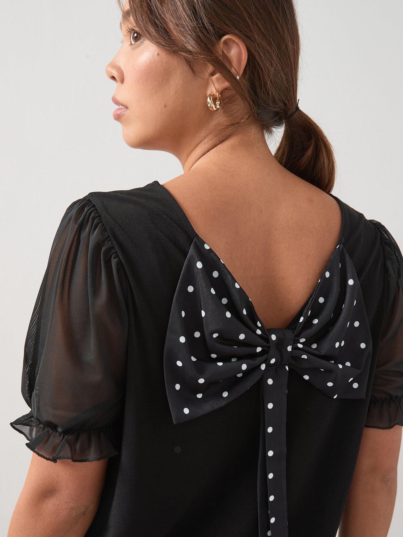 Image 4 of 6 of V by Very Curve Spot Bow Back Short Sleeve Top - Black