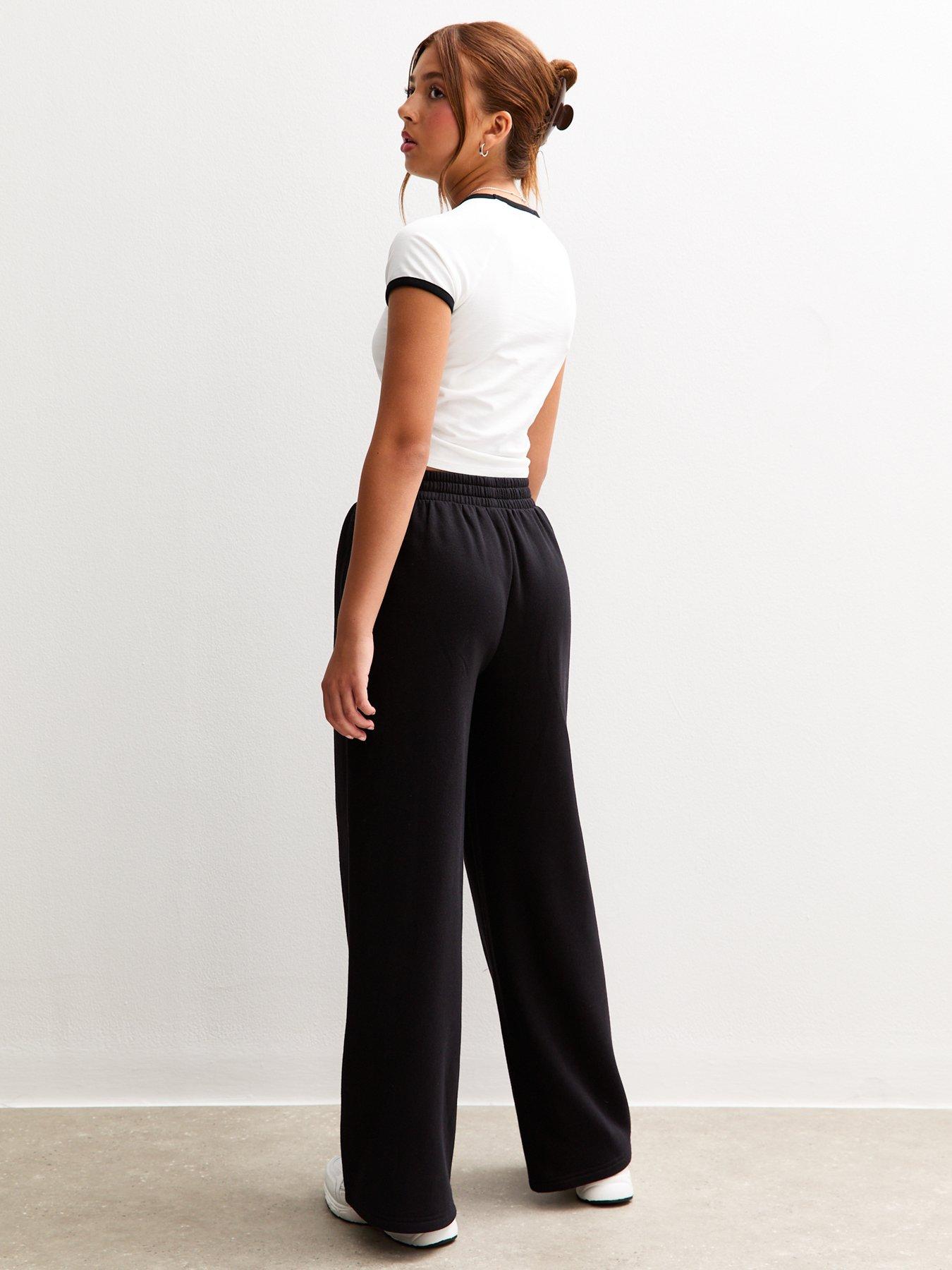 Image 2 of 4 of New Look 915 Girls Seam Detail Wide Leg Joggers - Black
