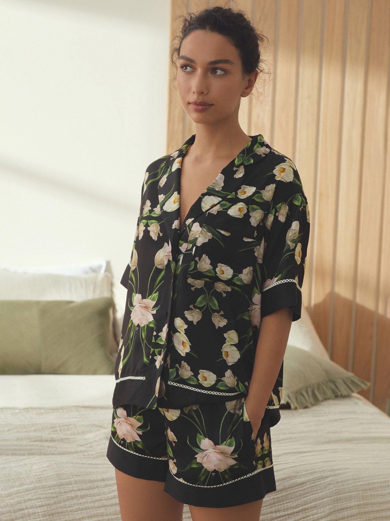 undefined Short Sleeve Satin Pyjama Set - Black