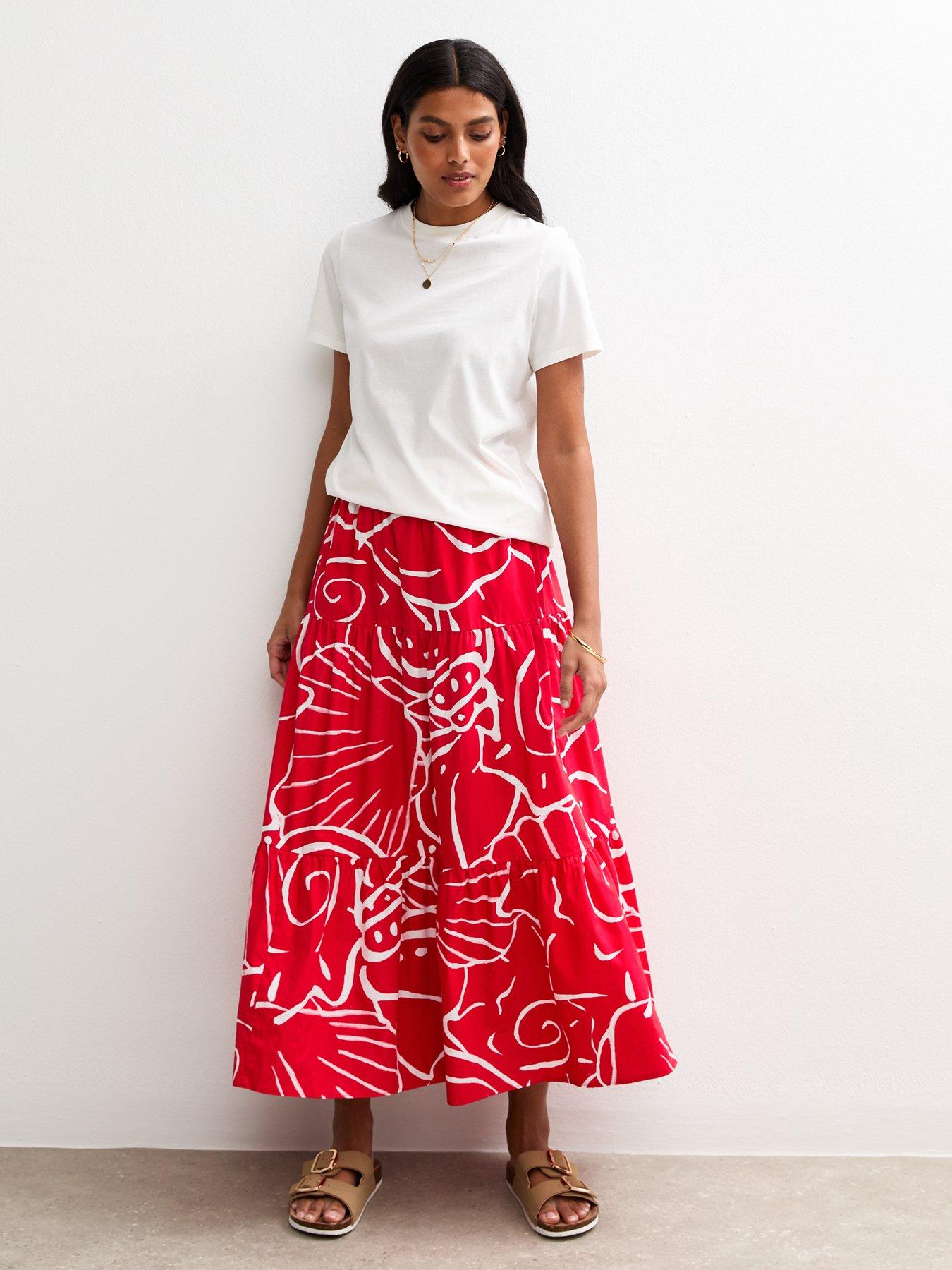 Image 1 of 5 of New Look Red Shell Print Poplin Tiered Midi Skirt