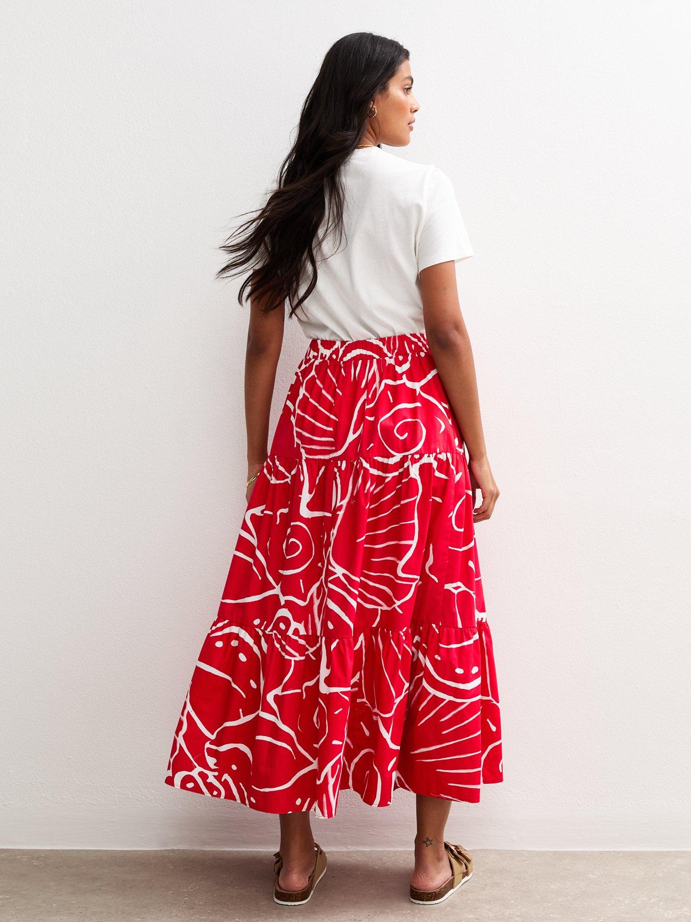 Image 2 of 5 of New Look Red Shell Print Poplin Tiered Midi Skirt