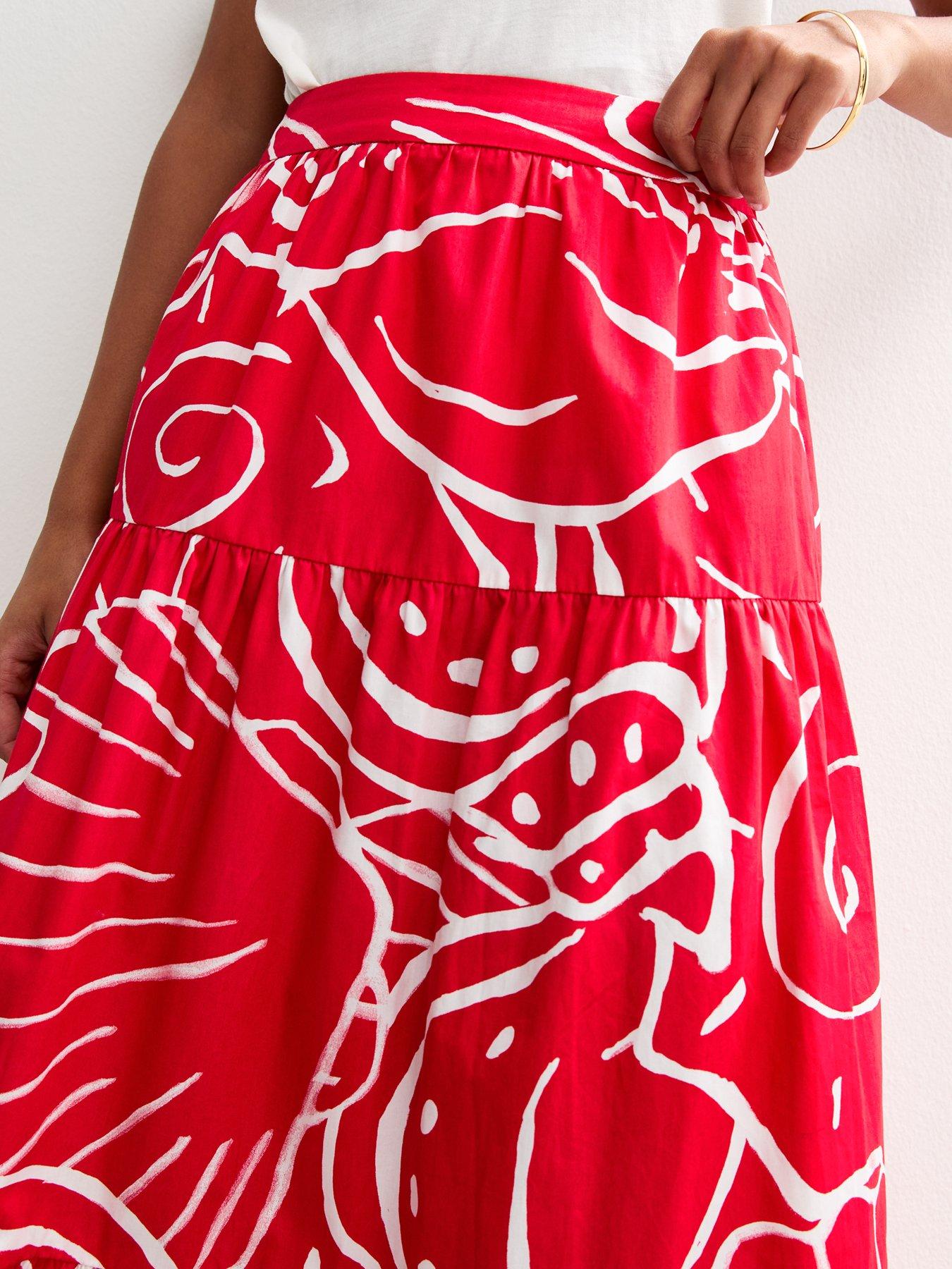Image 5 of 5 of New Look Red Shell Print Poplin Tiered Midi Skirt