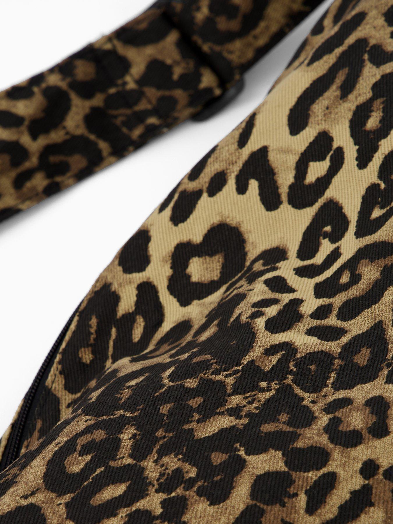 Image 3 of 4 of PIECES Pcamanda Fabric Leopard Xl Bumbag - Multi