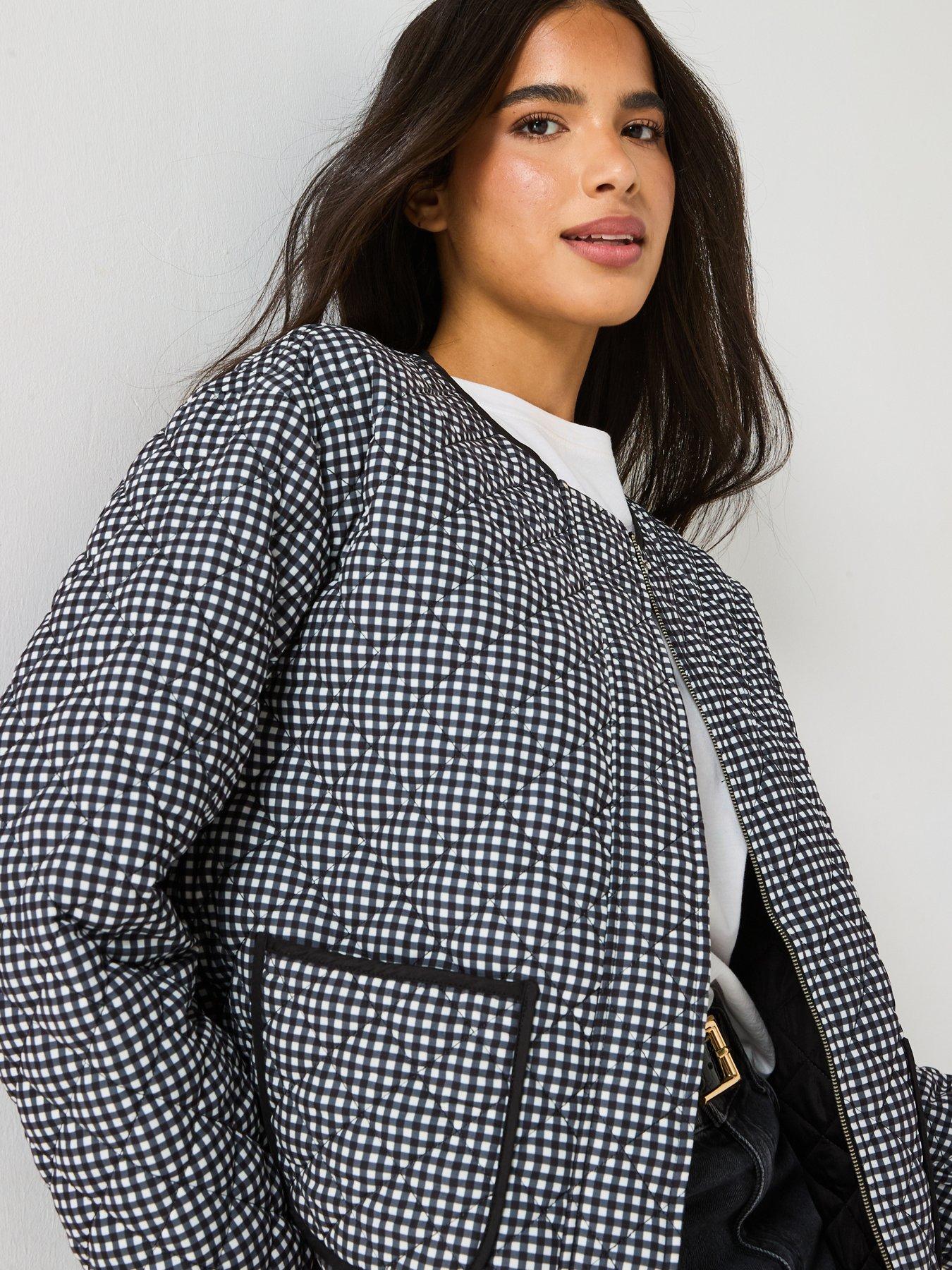 Image 4 of 6 of Vero Moda Birthie Long Sleeve Zip Check Quilted Jacket - Black
