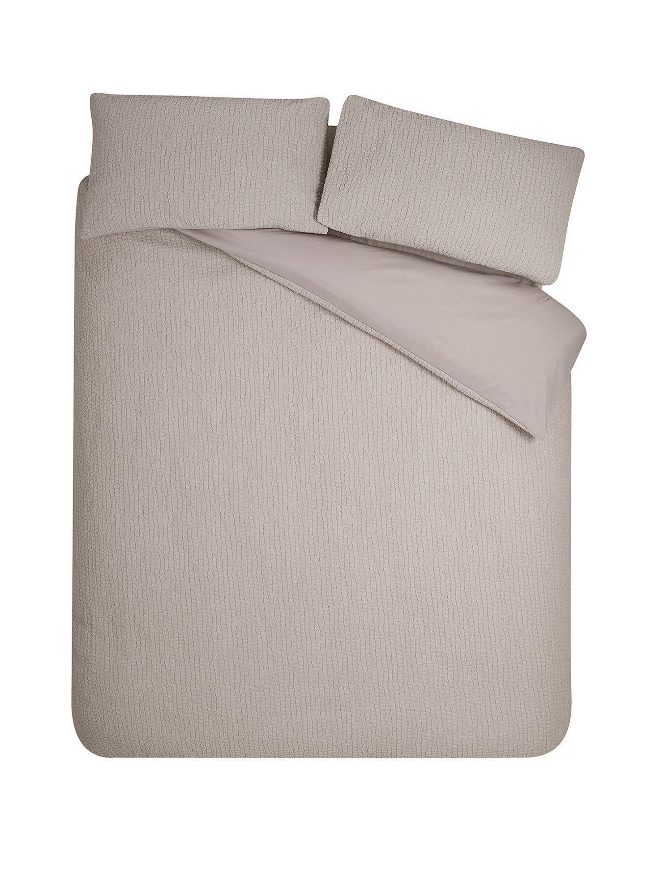Image 2 of 5 of Catherine Lansfield Crinkle Texture Duvet Set