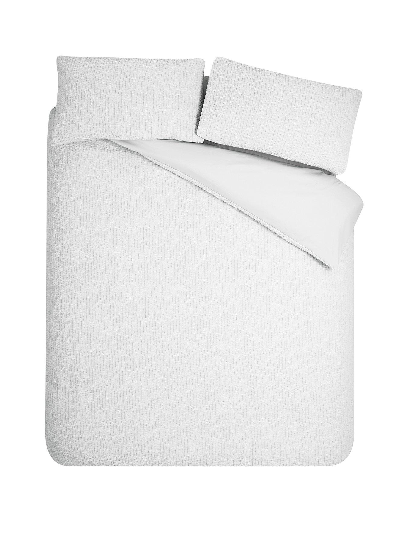 Image 2 of 5 of Catherine Lansfield Crinkle Texture Duvet Set