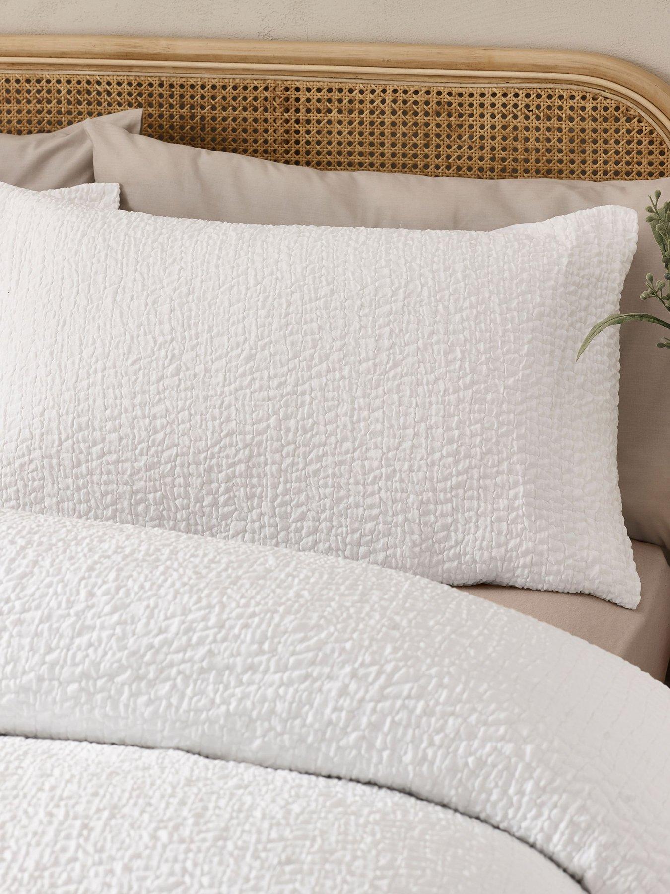 Image 3 of 5 of Catherine Lansfield Crinkle Texture Duvet Set