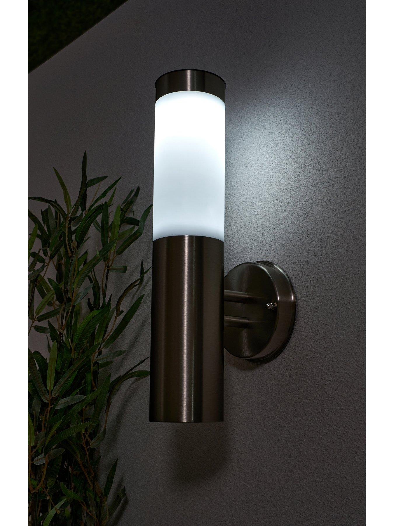undefined Creswell Solar LED Wall Light w Diffuser SST