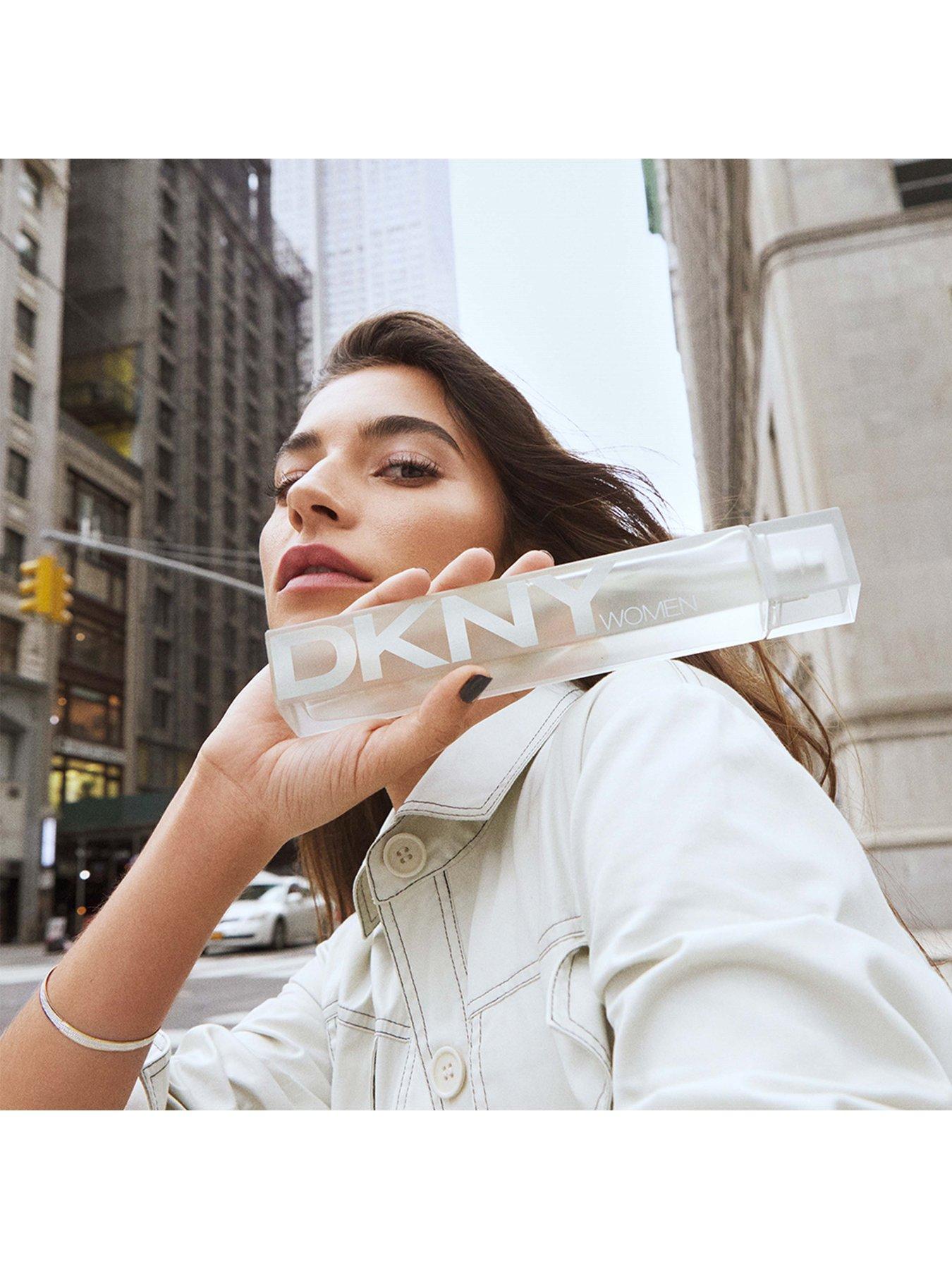 Image 4 of 5 of DKNY Original Women Eau de Parfum 30ml