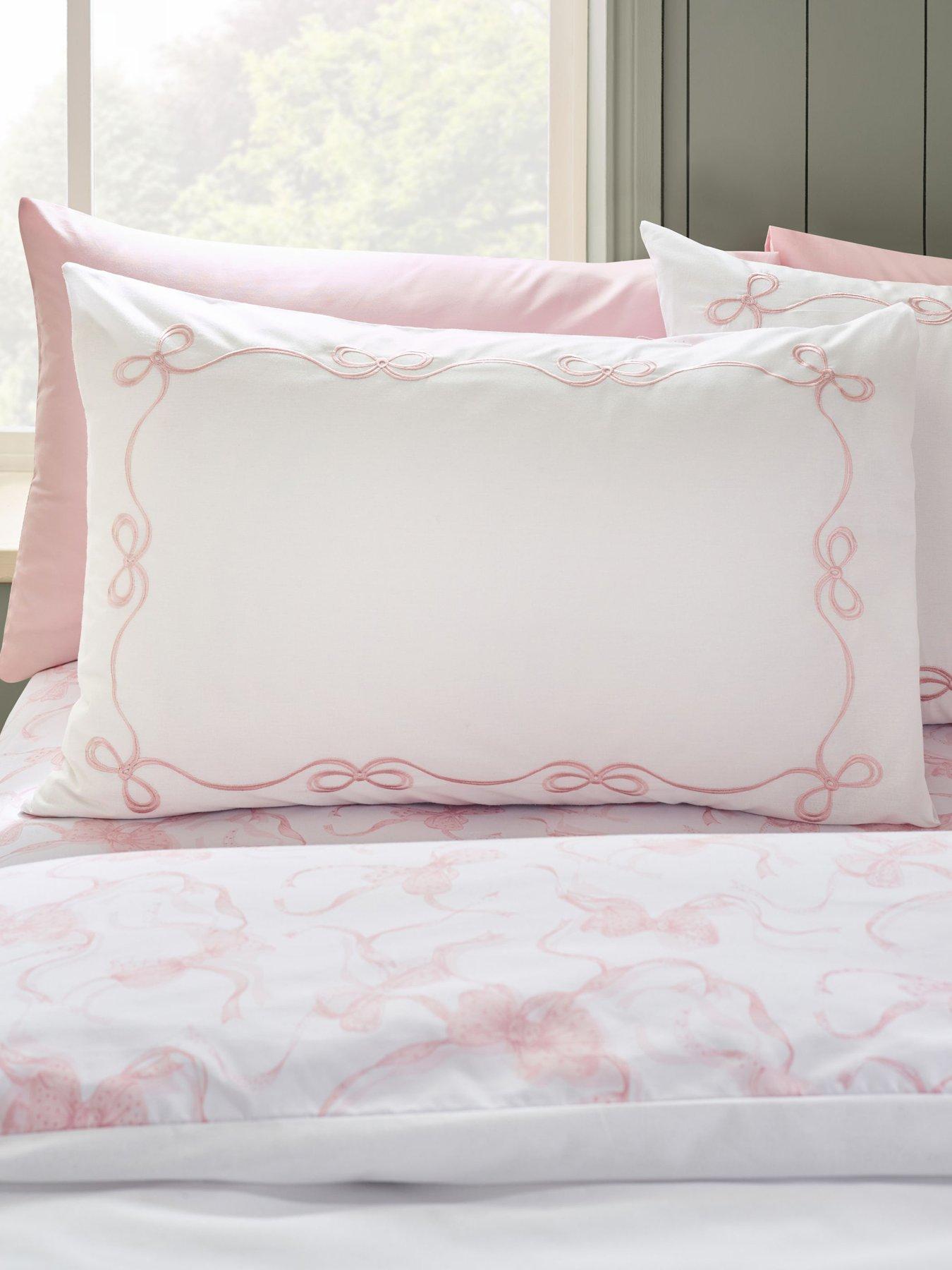 Image 5 of 6 of Catherine Lansfield Bow Embroidery Duvet Set