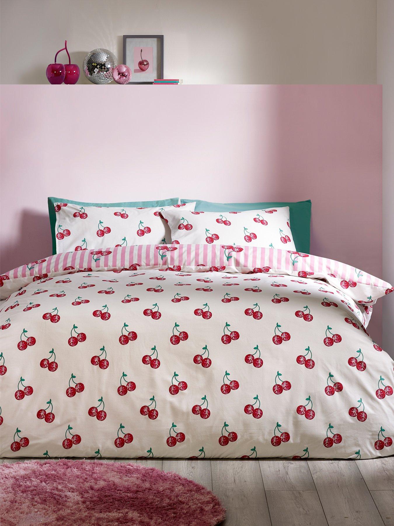 Image 4 of 6 of Catherine Lansfield Disco Cherries Duvet Set