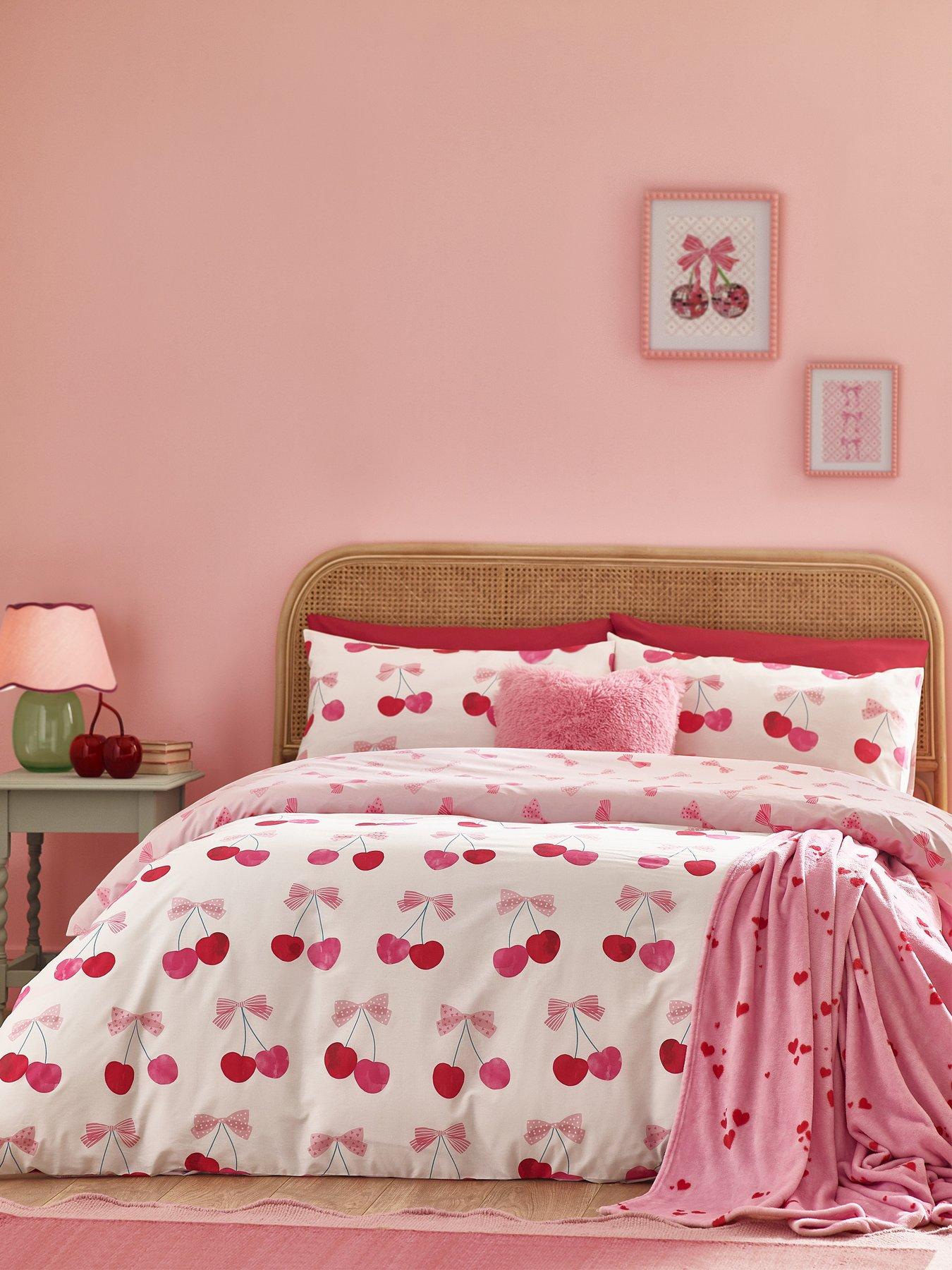 Image 3 of 6 of Catherine Lansfield Cherries And Bows Duvet Set