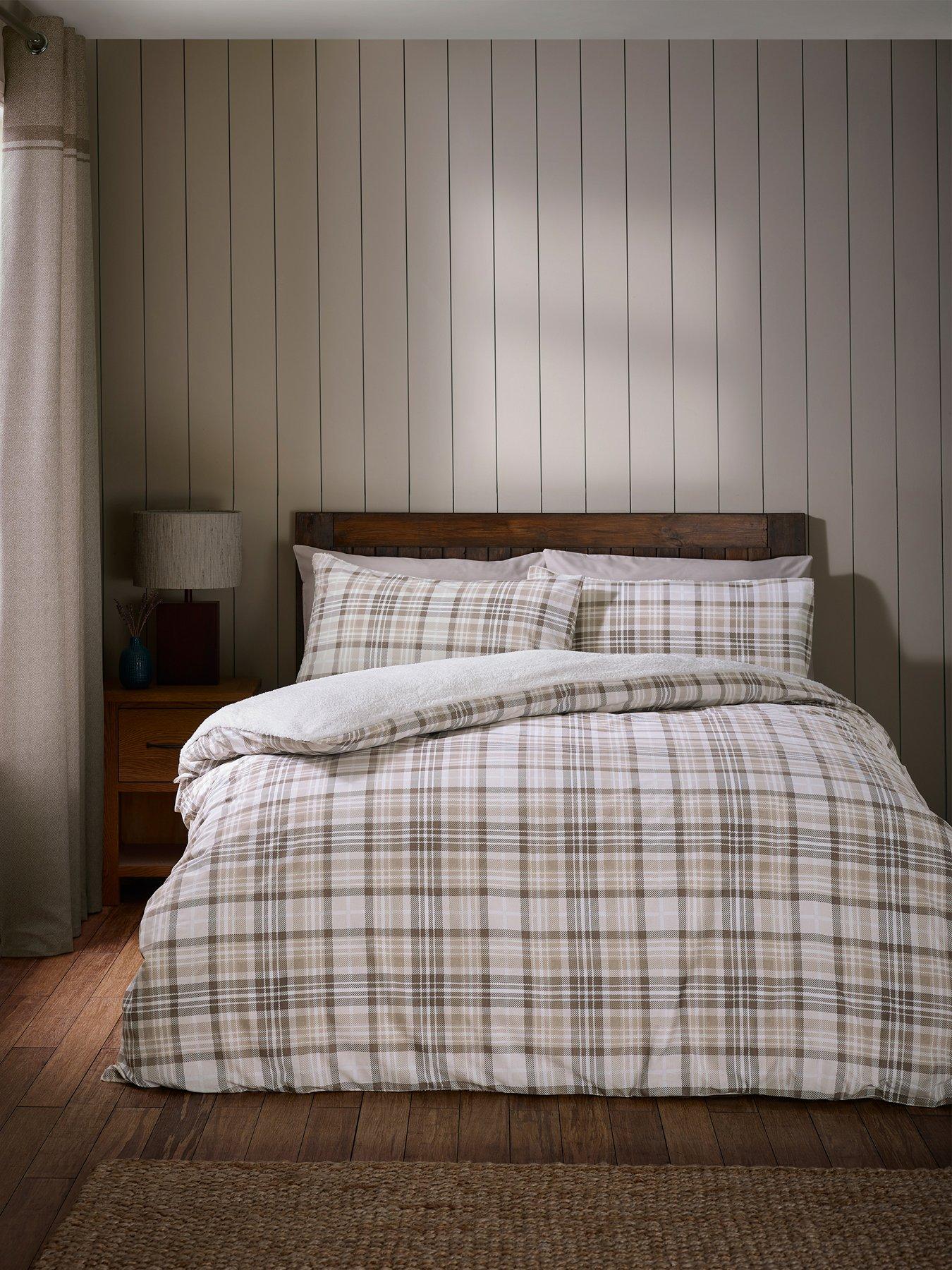 Catherine Lansfield Cosy Sherpa Check Duvet Set - Natural