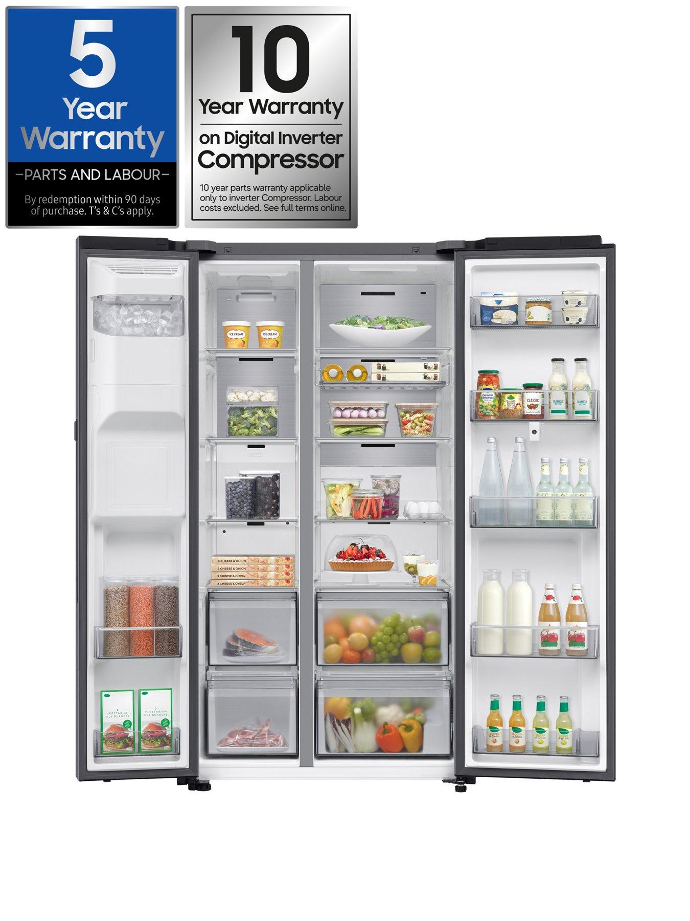 Image 2 of 8 of Samsung Family Hub RS90F66BETEU Wifi Connected Plumbed Total No Frost American Fridge Freezer - Silver - E Rated