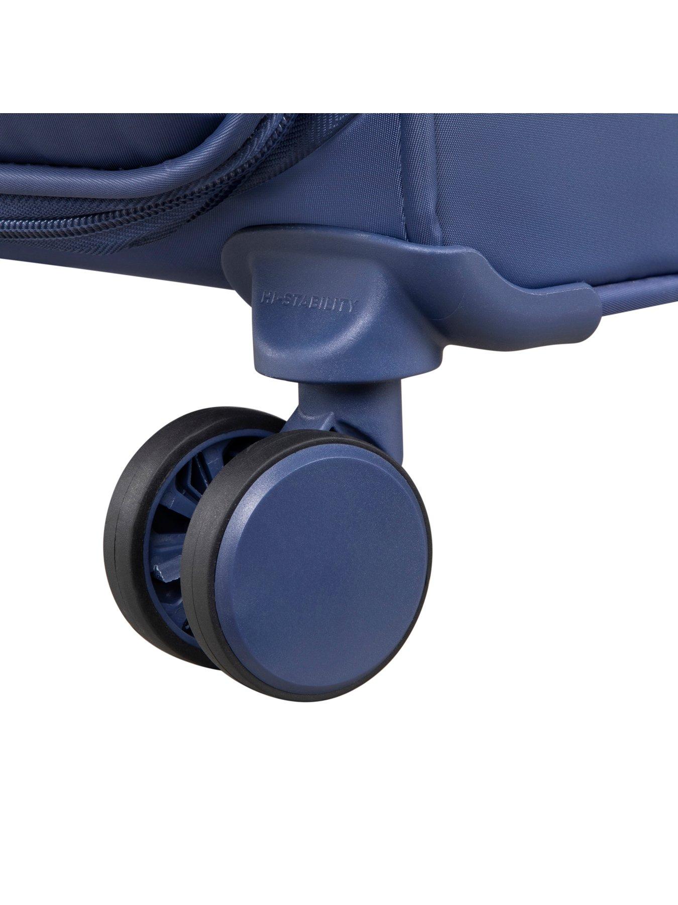 Image 5 of 5 of it Luggage Lustrous Luxe Night Blue Cabin Suitcase