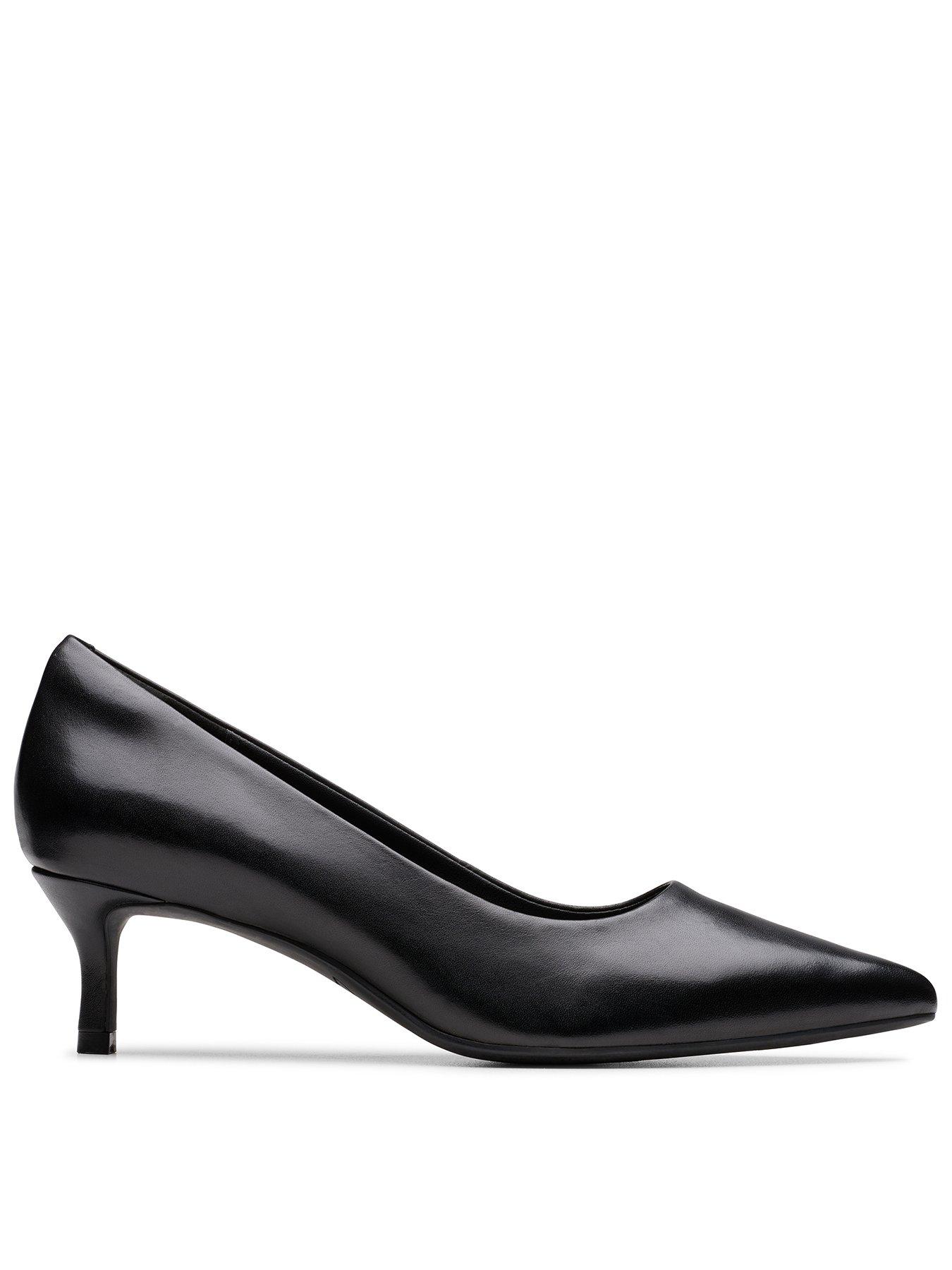 Clarks: Wide Fit Zarey Court Shoes - Black