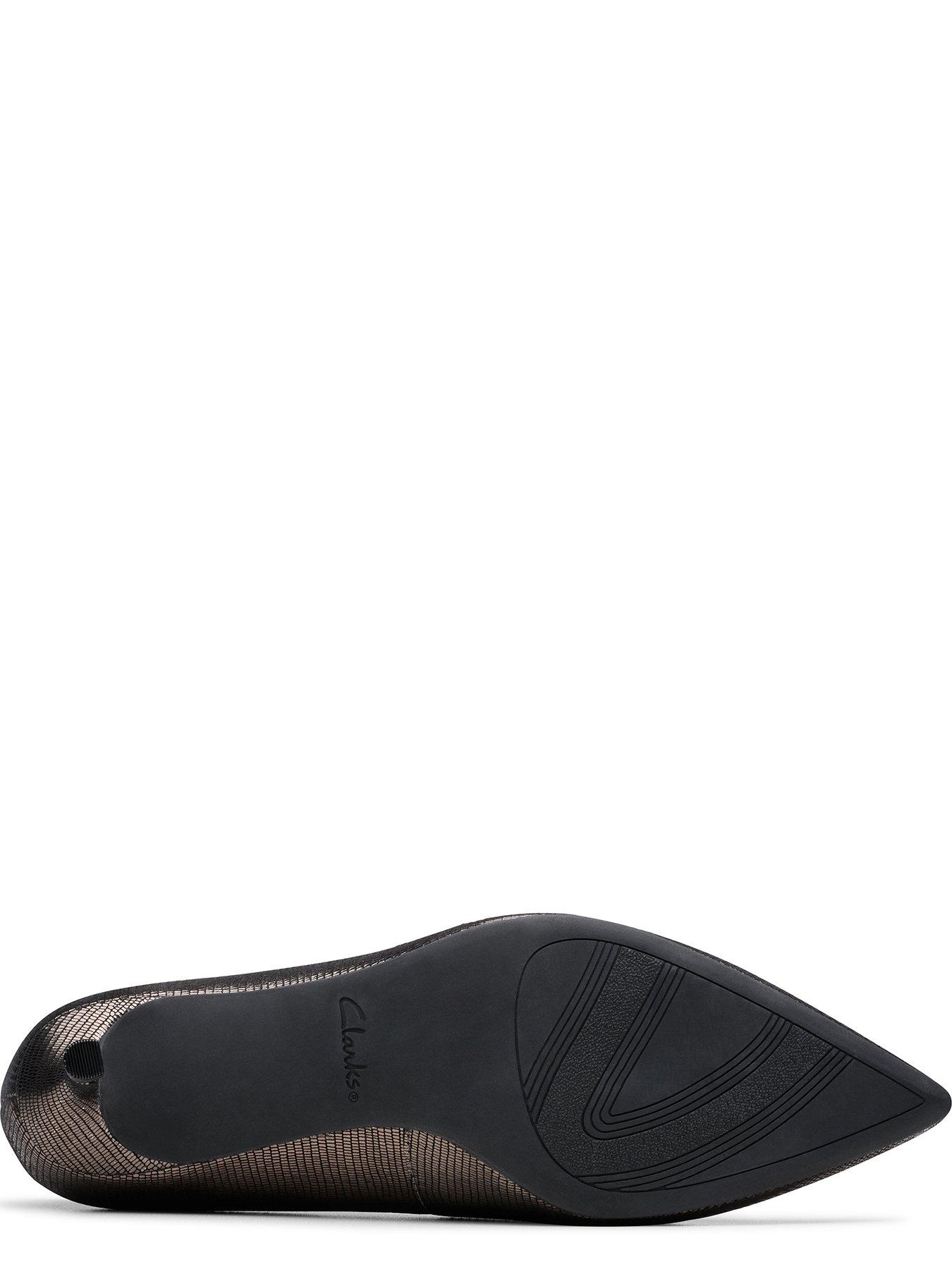 Image 5 of 6 of Clarks Zarey Court Shoes - Silver