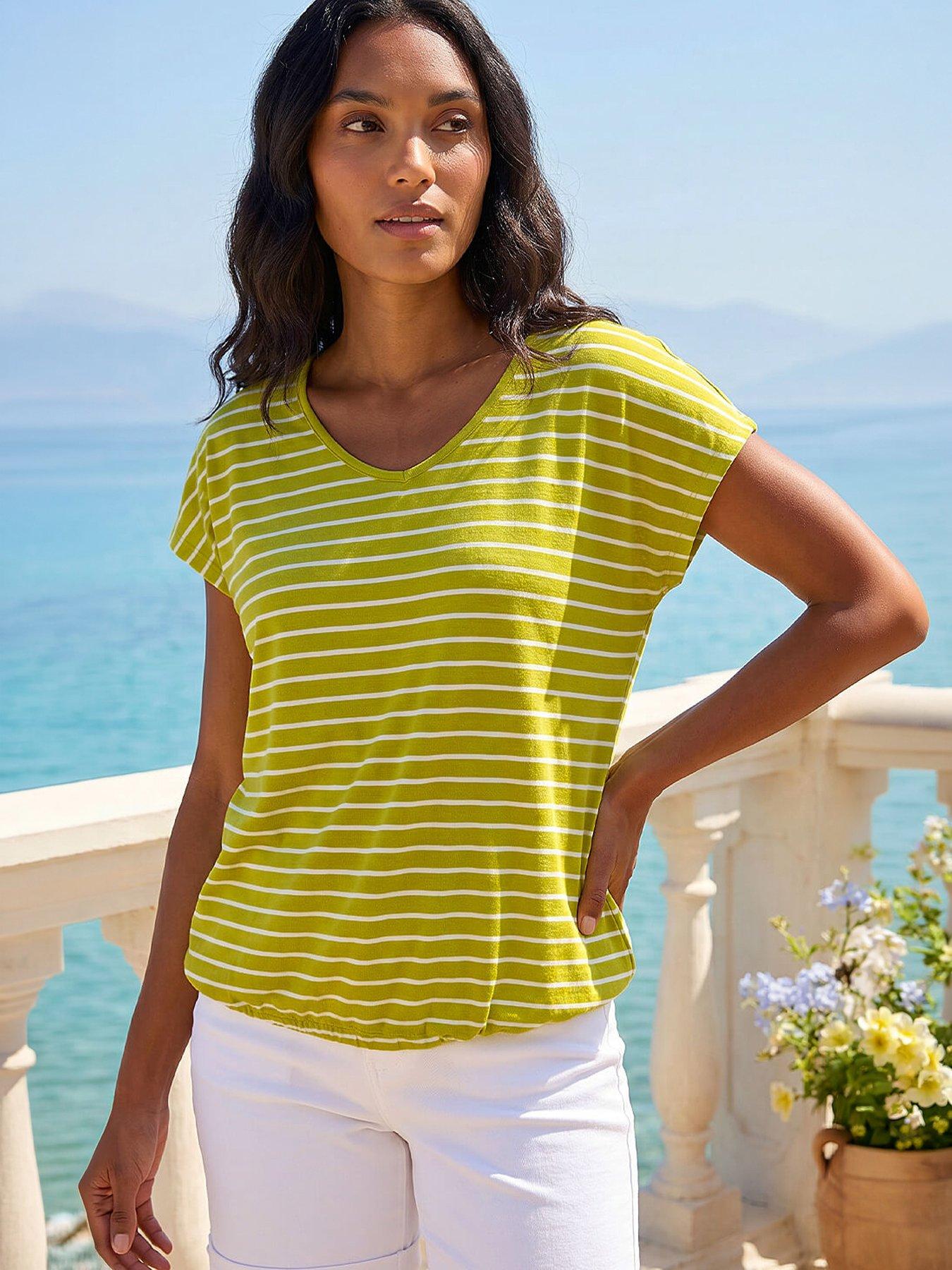 Roman Stripe Print V-neck Stretch Tee - Green