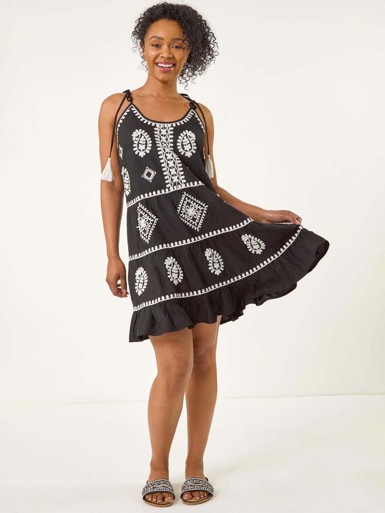 undefined Petite Strappy Trim Detail Tiered Dress - Black