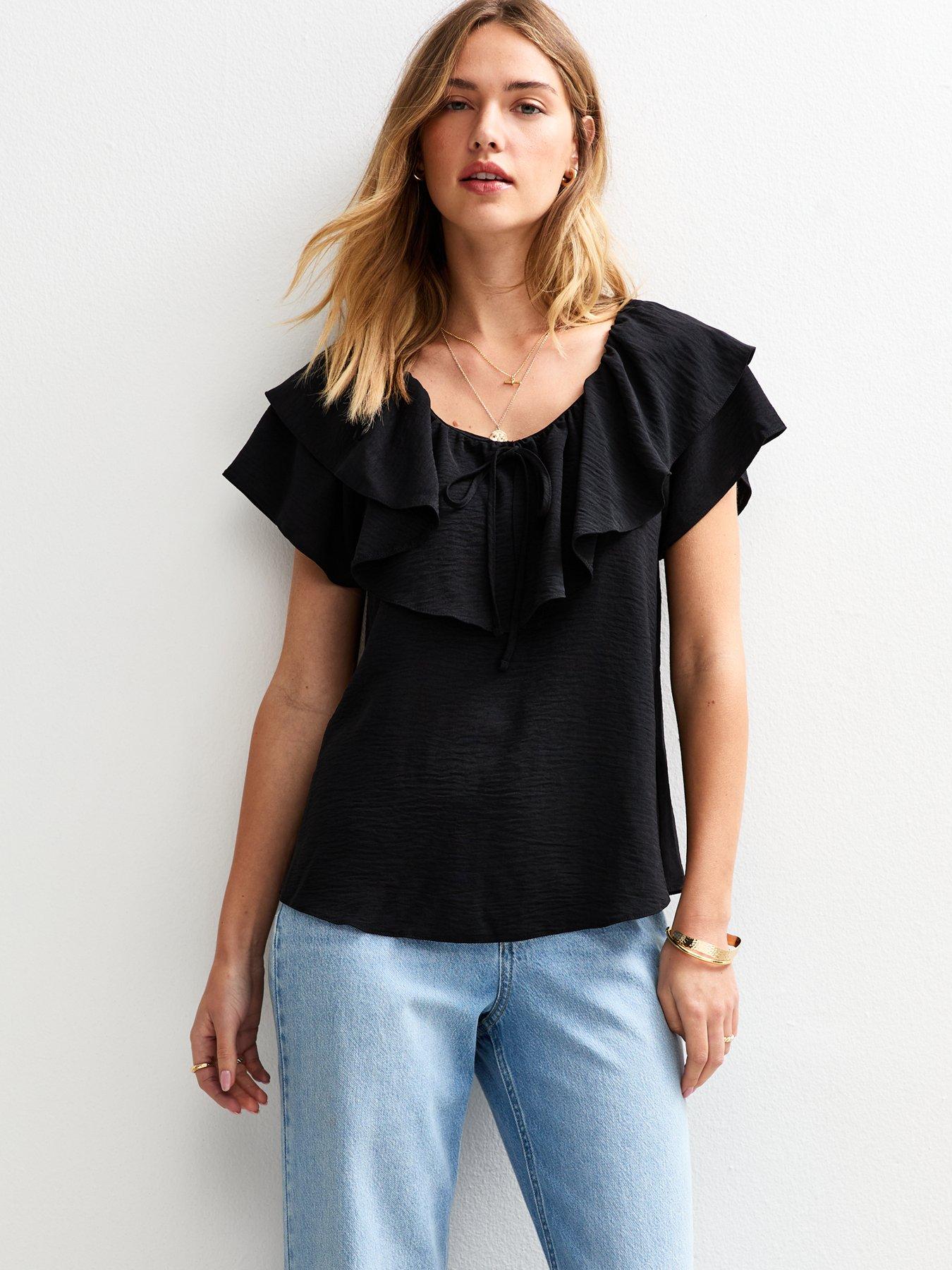 undefined Crinkle Texture Frill Trimmed Short Sleeve Blouse - Black