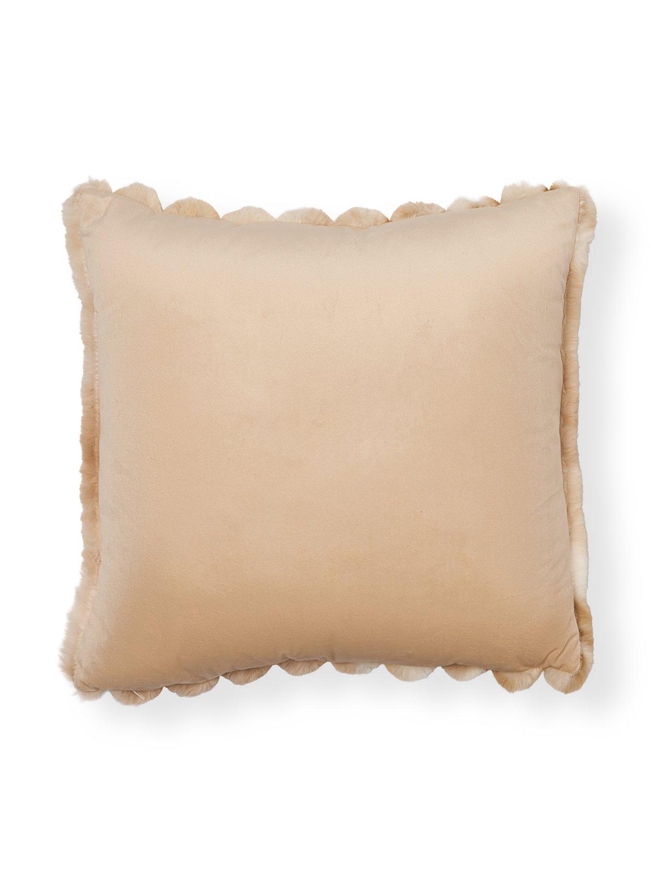 Image 3 of 6 of The Very Collection Marled Rib Cushion