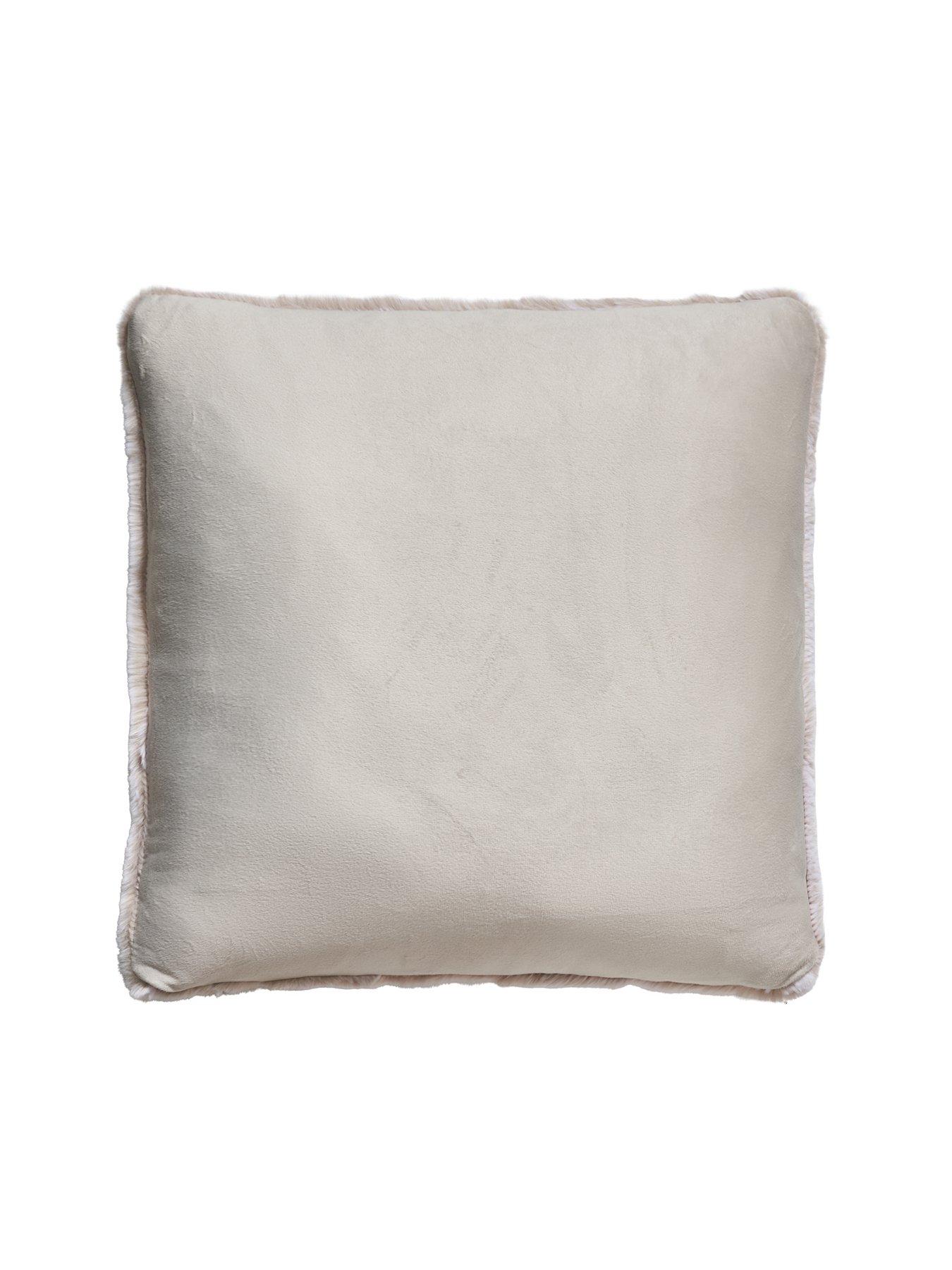 Image 3 of 6 of The Very Collection Raya Cushion